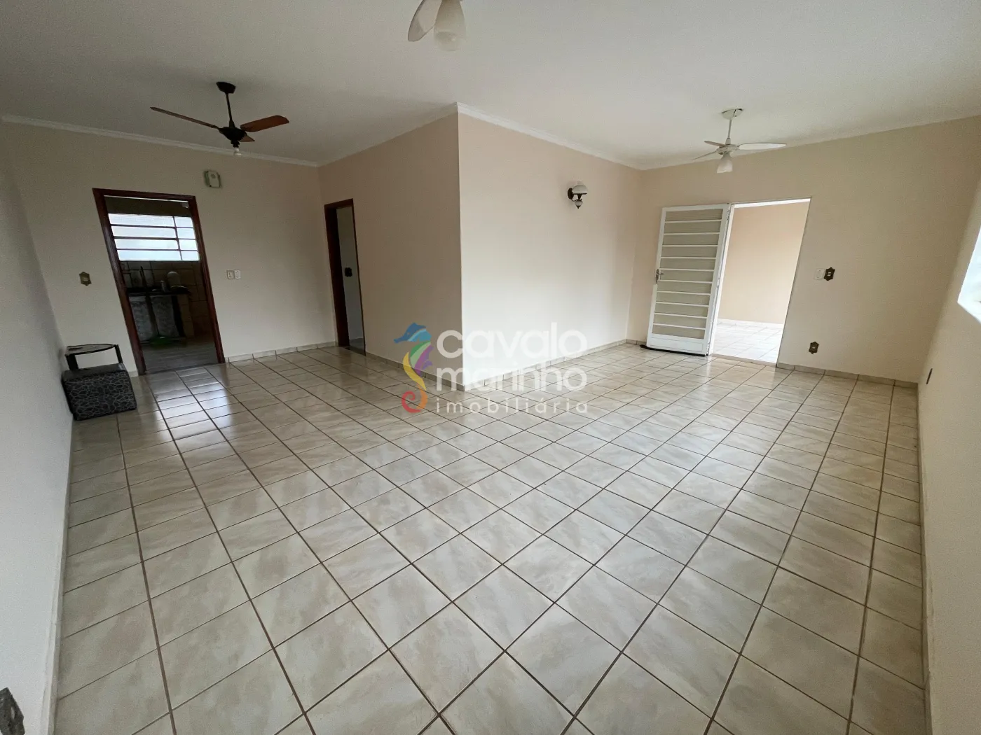 Comprar Casa / Casa em Ribeir&atilde;o Preto R$ 500.000,00 - Foto 1