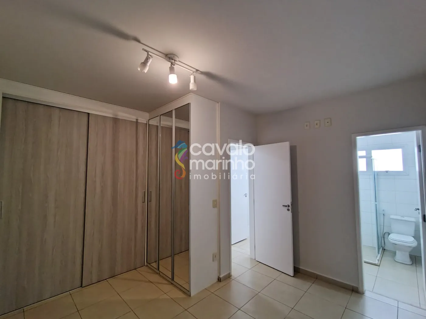 Alugar Casa / Condom&iacute;nio em Ribeir&atilde;o Preto R$ 4.200,00 - Foto 8