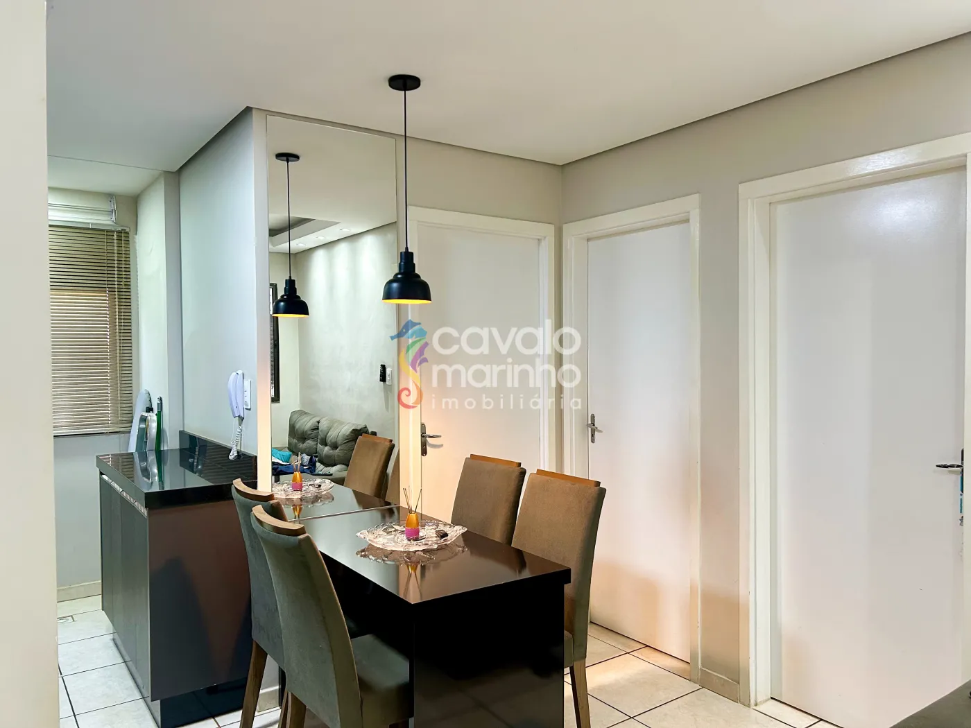 Comprar Apartamento / Padr&atilde;o em Ribeir&atilde;o Preto R$ 210.000,00 - Foto 1