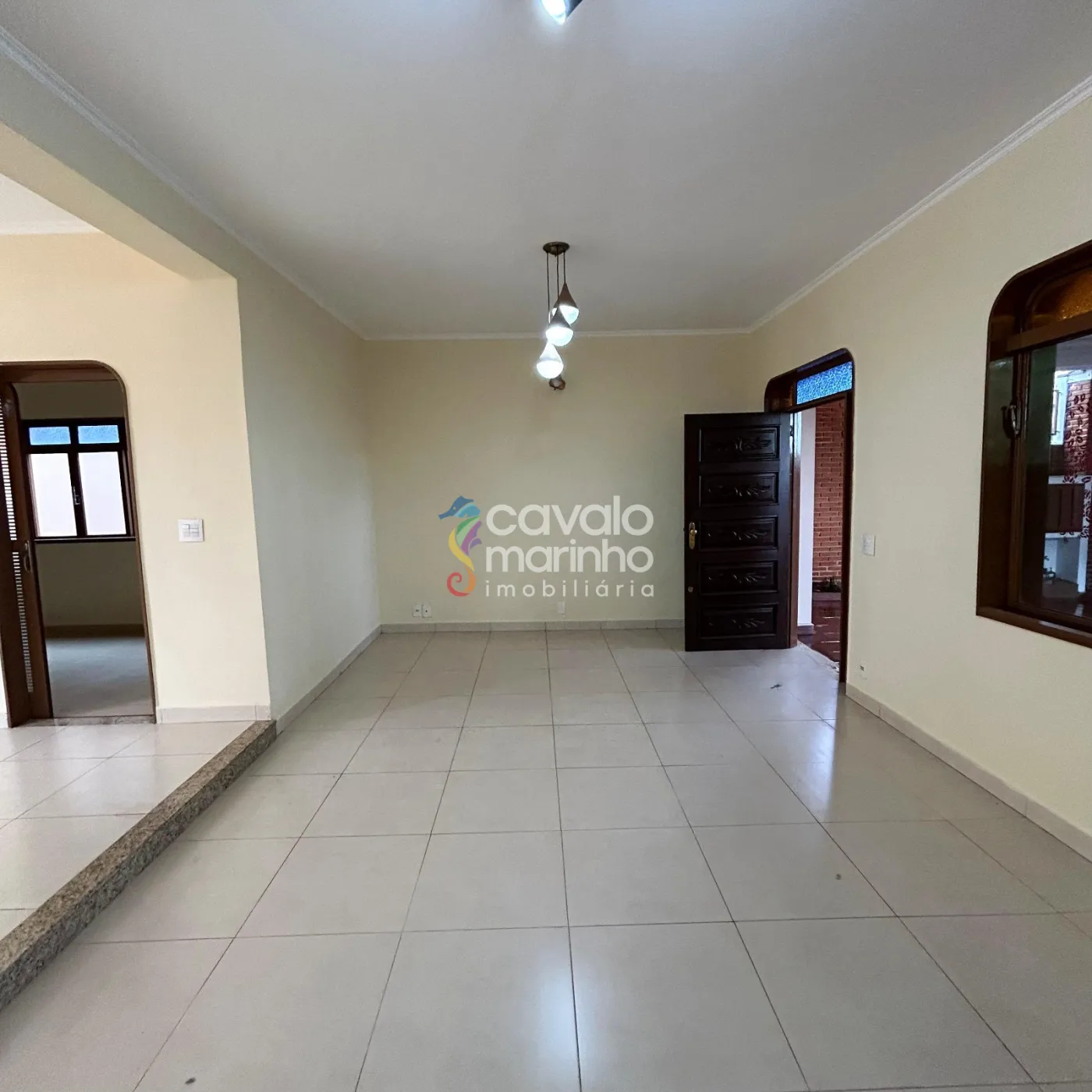 Comprar Casa / Casa em Ribeir&atilde;o Preto R$ 650.000,00 - Foto 2