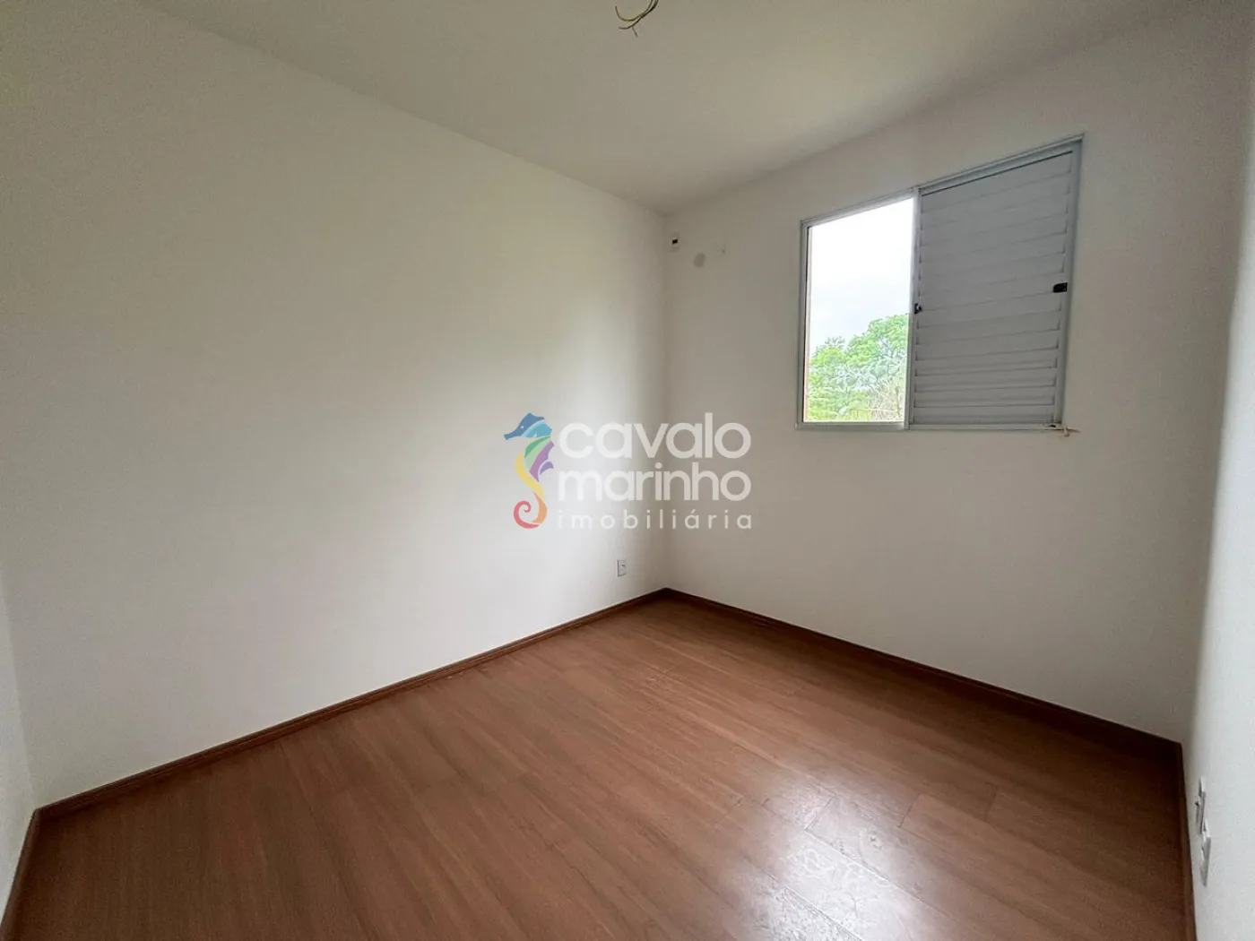 Alugar Apartamento / Padr&atilde;o em Ribeir&atilde;o Preto R$ 930,00 - Foto 4