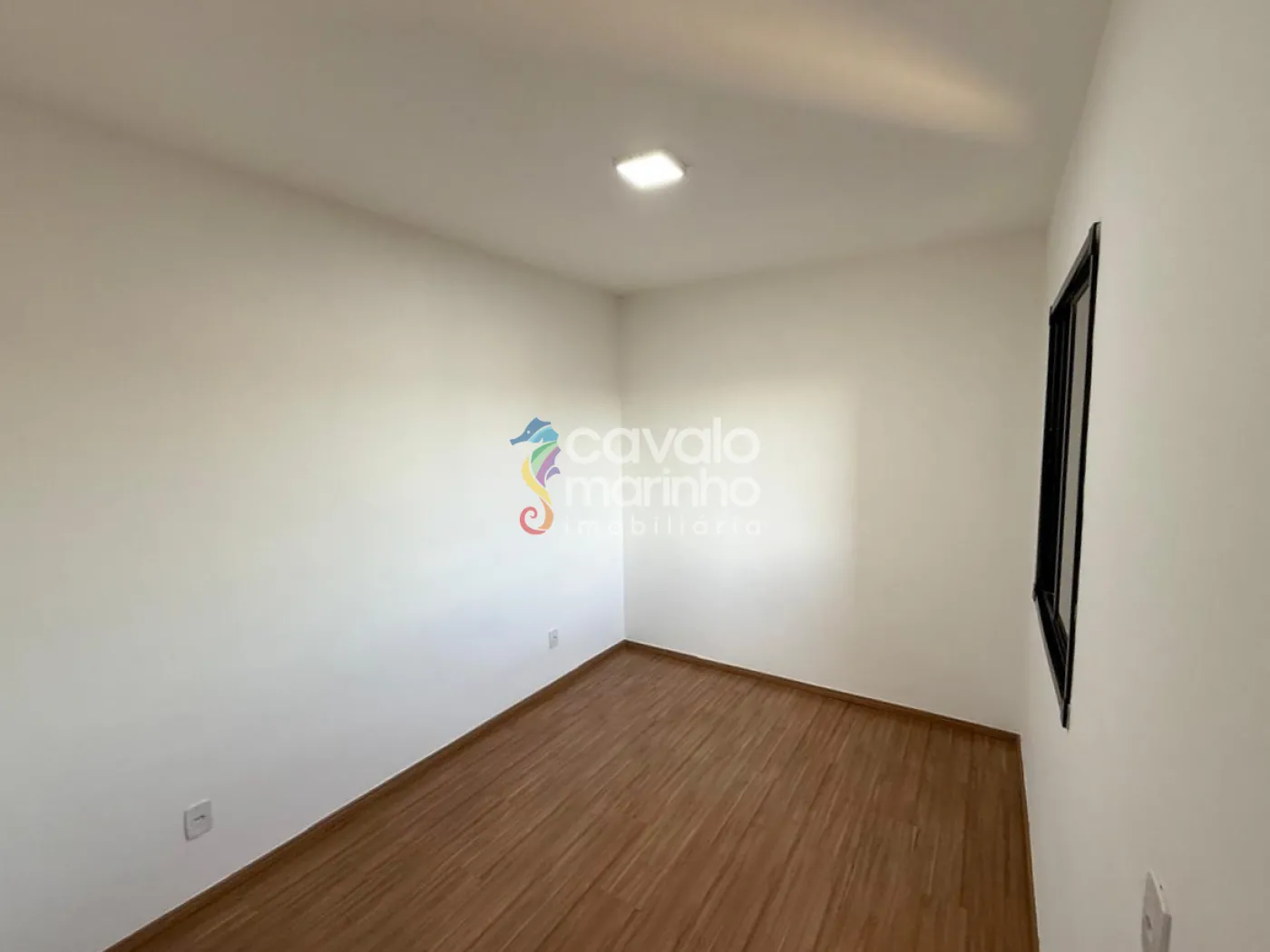 Comprar Apartamento / Padr&atilde;o em Ribeir&atilde;o Preto R$ 235.000,00 - Foto 4
