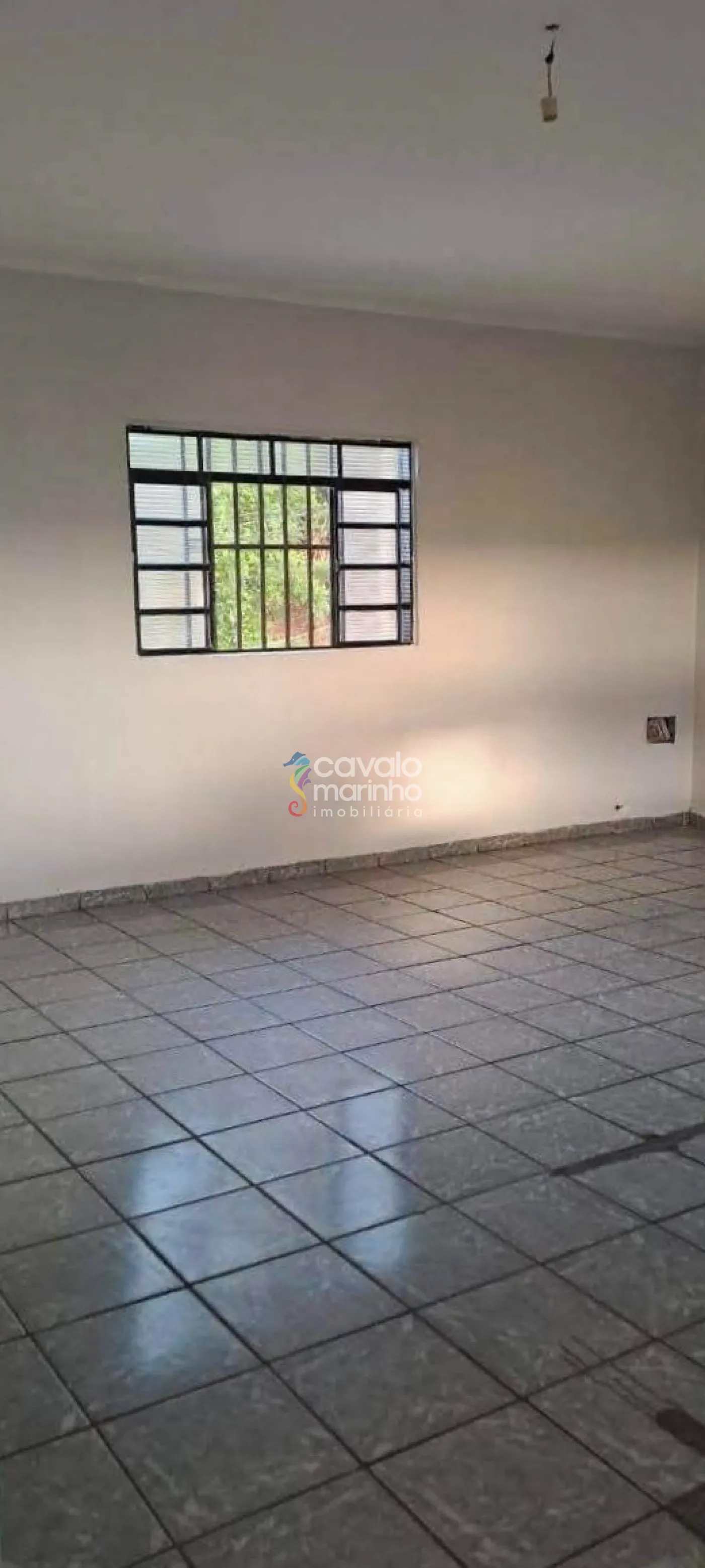 Alugar Casa / Casa em Ribeir&atilde;o Preto R$ 800,00 - Foto 1