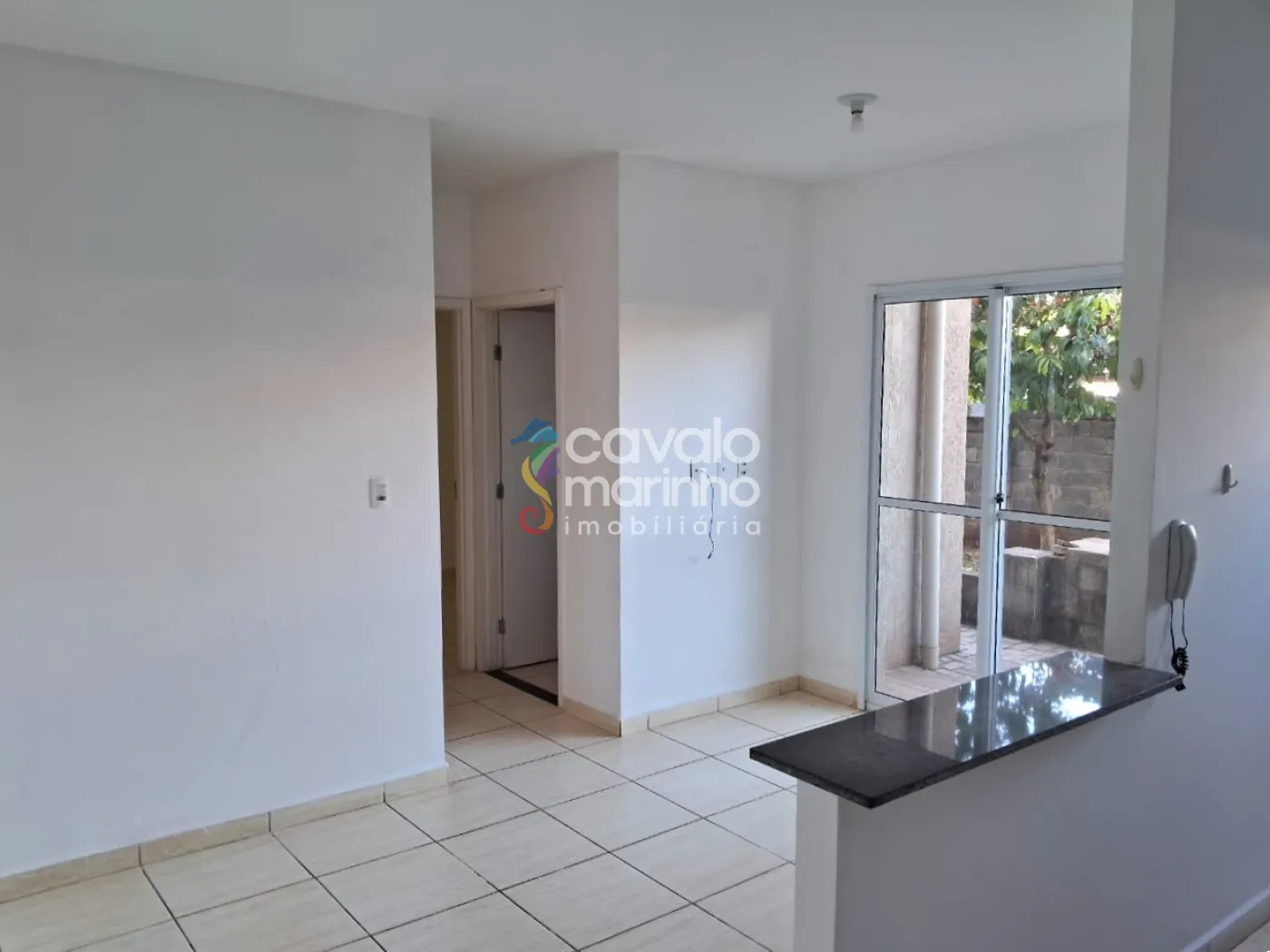 Alugar Apartamento / Padr&atilde;o em Ribeir&atilde;o Preto R$ 1.300,00 - Foto 1