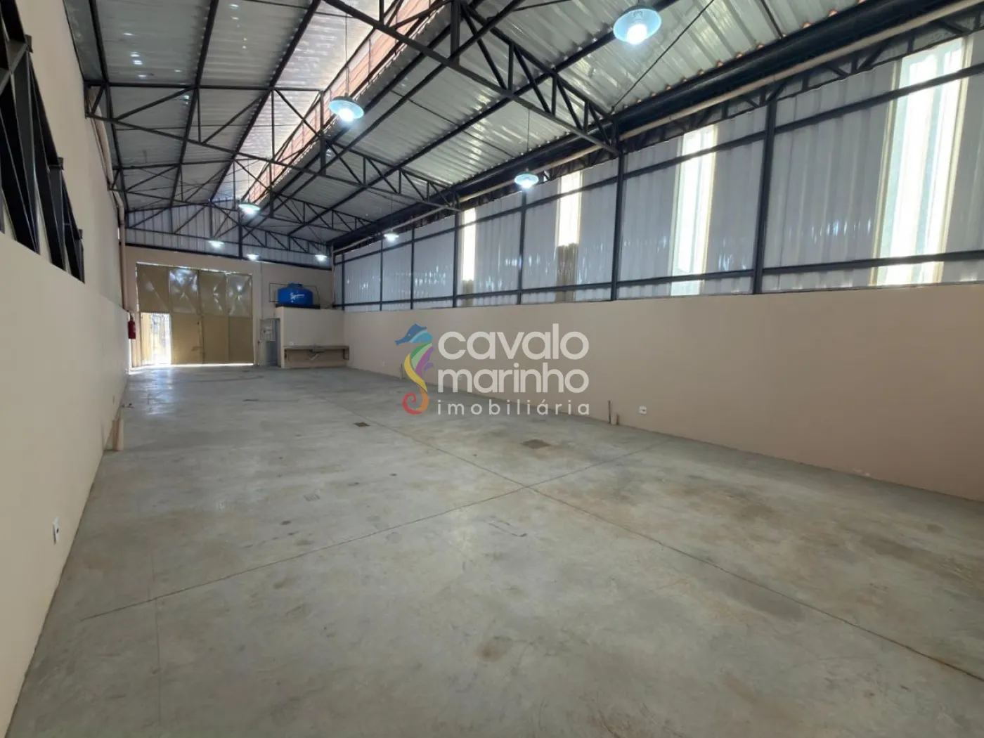 Alugar Comercial / Ponto Comercial em Ribeir&atilde;o Preto R$ 3.500,00 - Foto 2