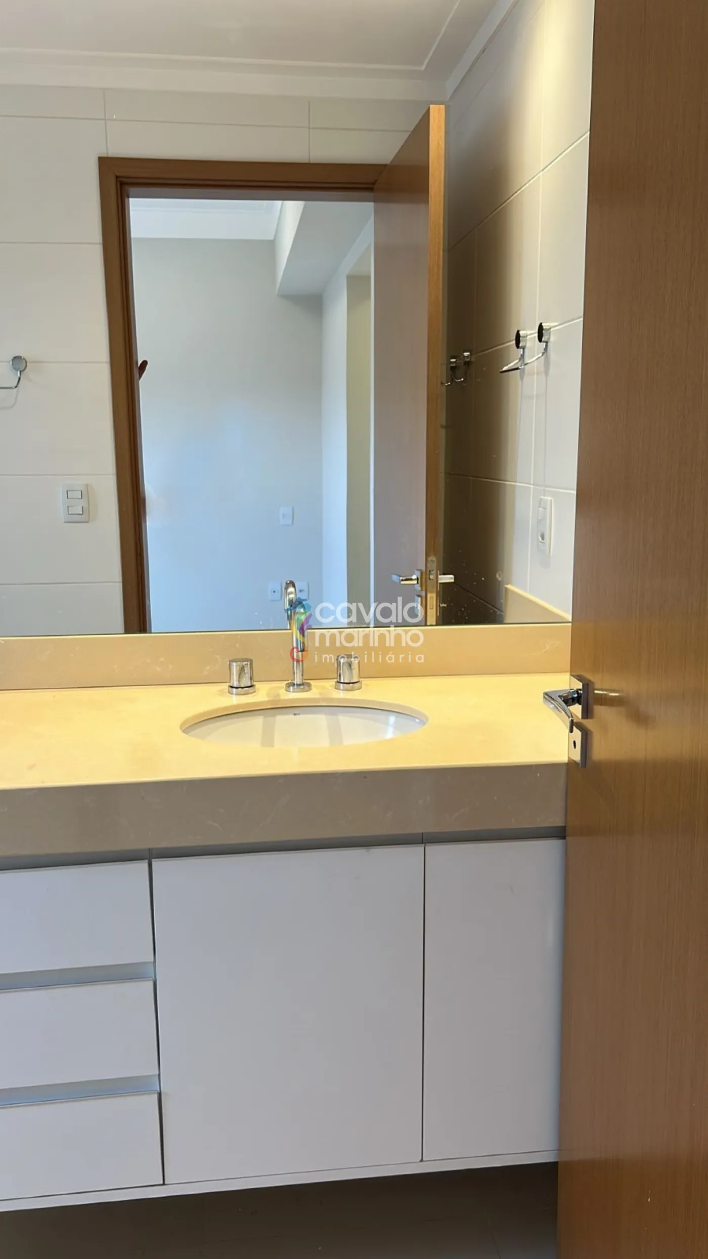 Alugar Apartamento / Padr&atilde;o em Ribeir&atilde;o Preto R$ 5.600,00 - Foto 12