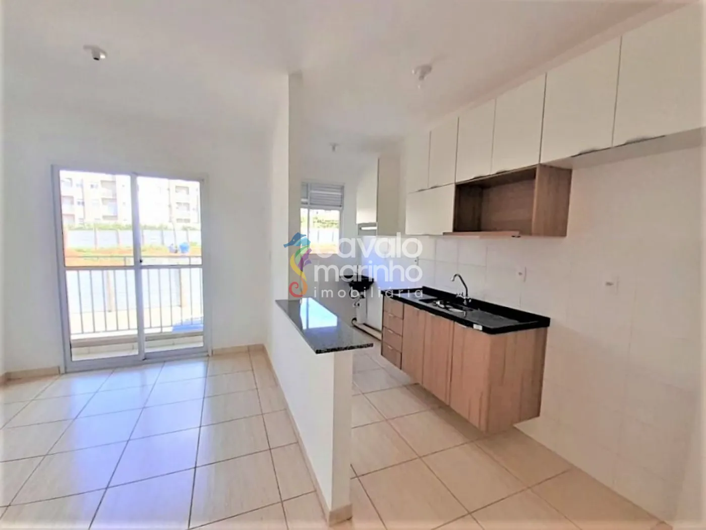 Alugar Apartamento / Padr&atilde;o em Ribeir&atilde;o Preto R$ 1.300,00 - Foto 2