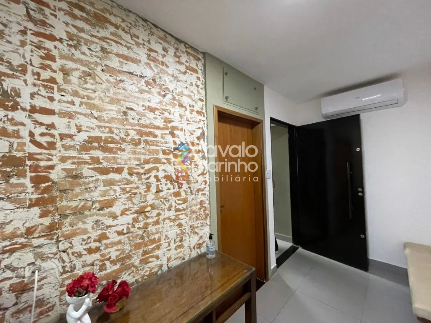 Alugar Comercial / Sala em Ribeir&atilde;o Preto R$ 850,00 - Foto 7
