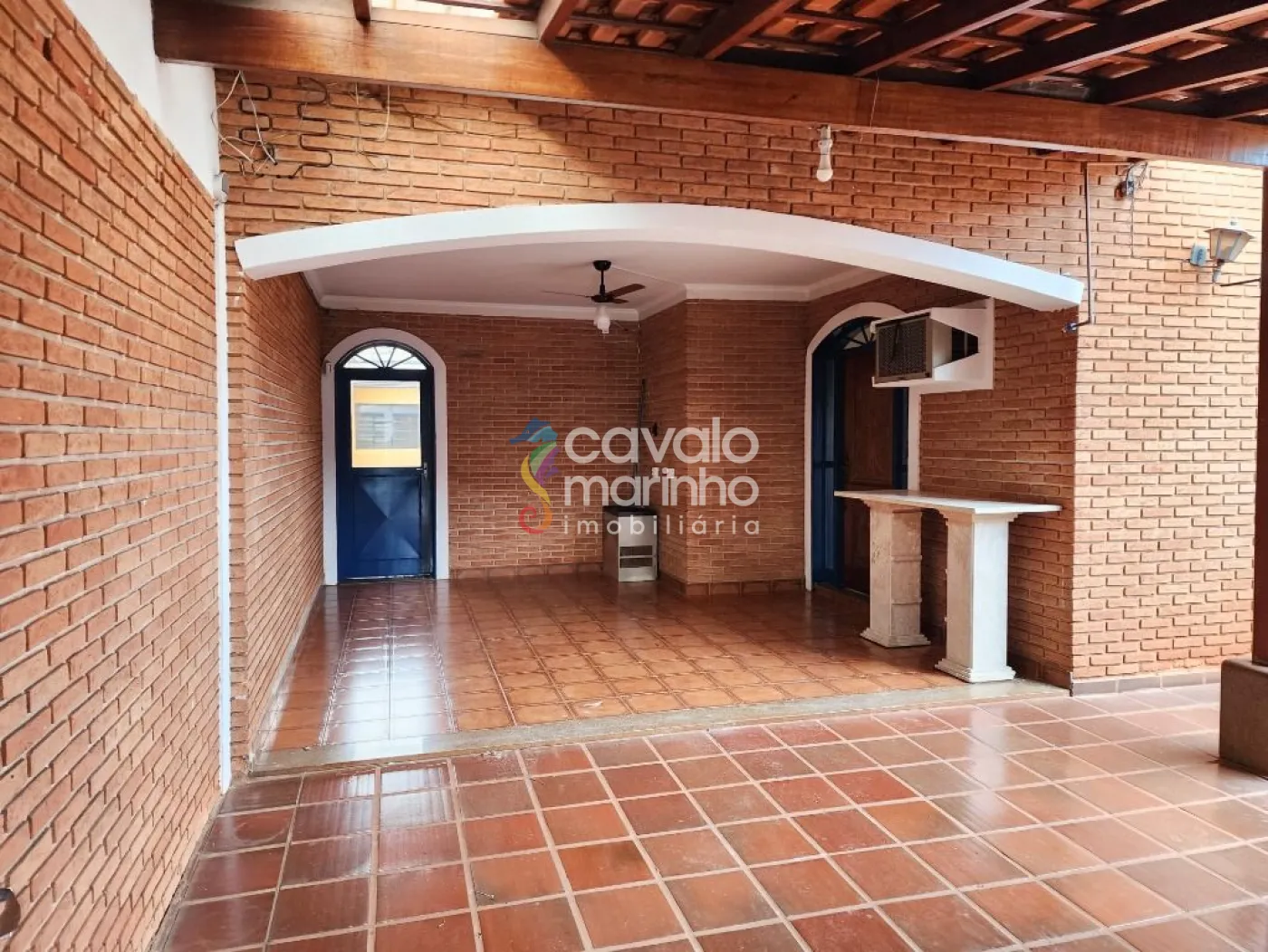 Alugar Casa / Casa em Ribeir&atilde;o Preto R$ 8.000,00 - Foto 1