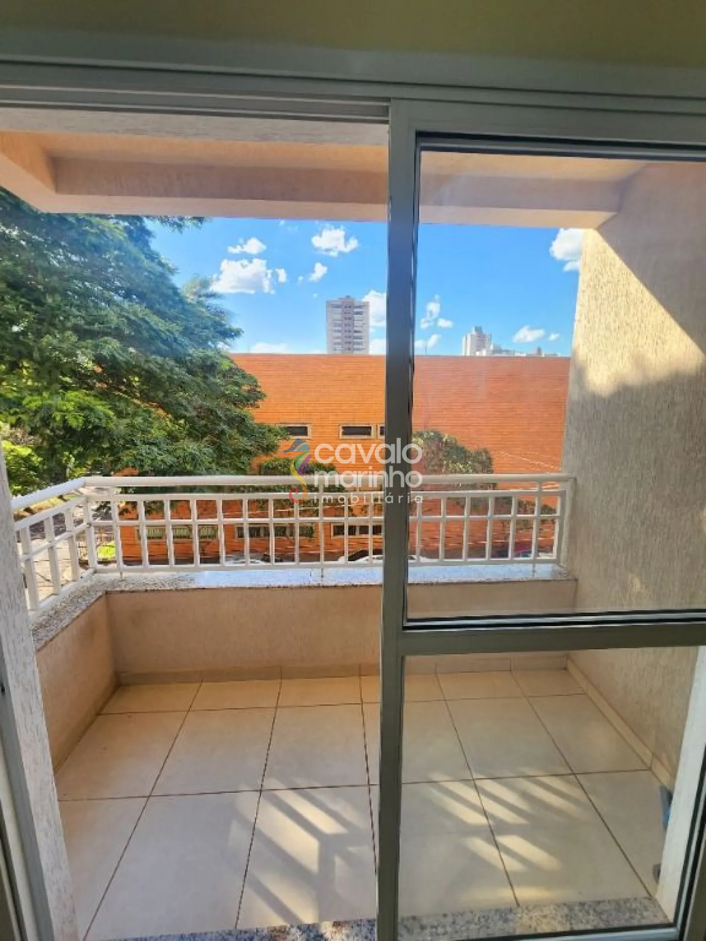 Alugar Apartamento / Padr&atilde;o em Ribeir&atilde;o Preto R$ 2.800,00 - Foto 2