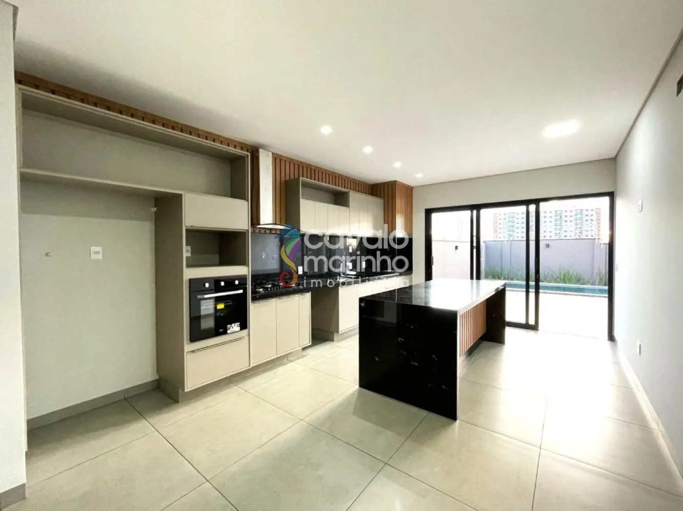 Alugar Casa / Condom&iacute;nio em Ribeir&atilde;o Preto R$ 8.500,00 - Foto 1