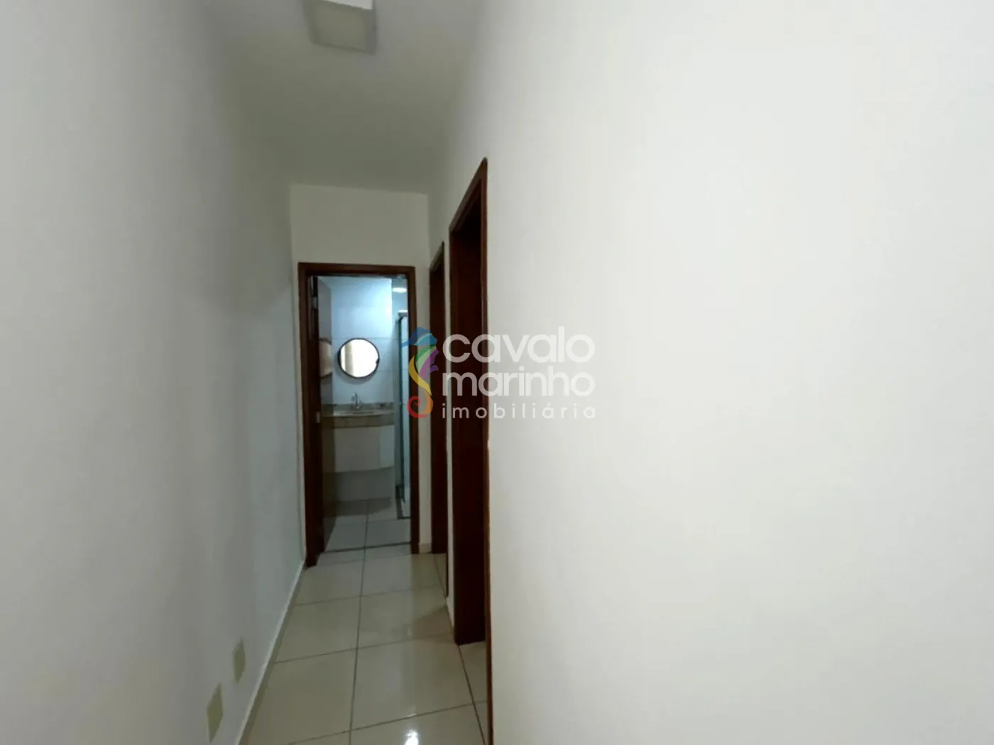 Alugar Apartamento / Padr&atilde;o em Ribeir&atilde;o Preto R$ 1.400,00 - Foto 4