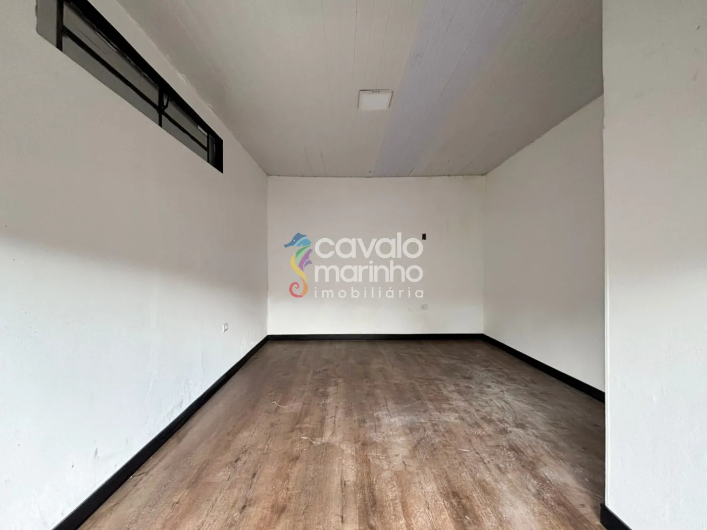Alugar Comercial / Ponto Comercial em Ribeir&atilde;o Preto R$ 900,00 - Foto 1
