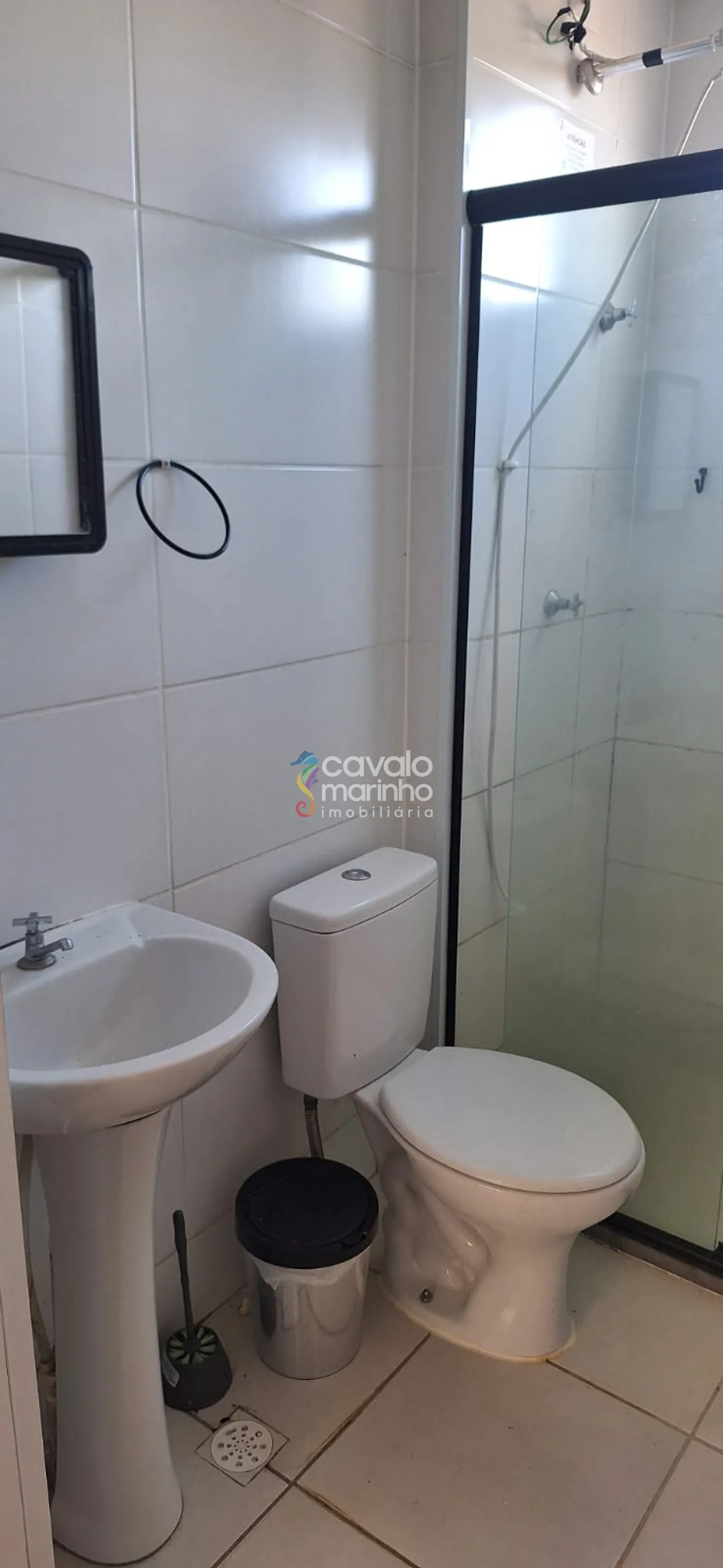 Alugar Apartamento / Padr&atilde;o em Ribeir&atilde;o Preto R$ 950,00 - Foto 2