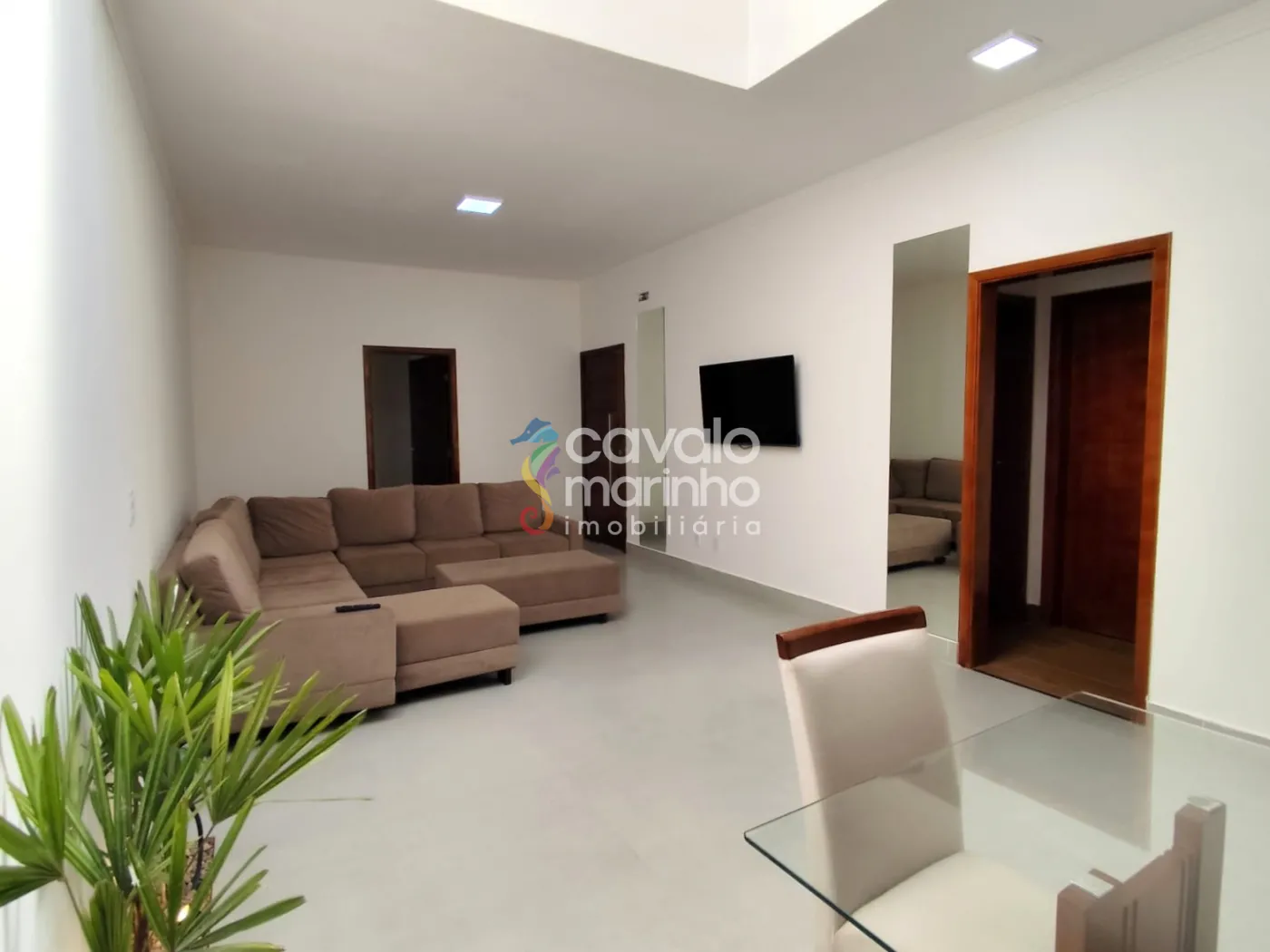 Alugar Casa / Condom&iacute;nio em Ribeir&atilde;o Preto R$ 6.900,00 - Foto 4