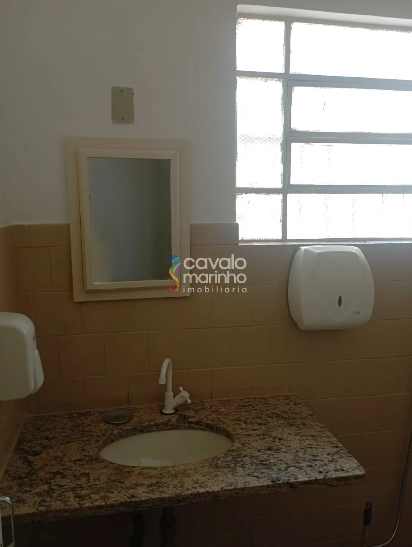 Alugar Comercial / Ponto Comercial em Ribeir&atilde;o Preto R$ 2.000,00 - Foto 4