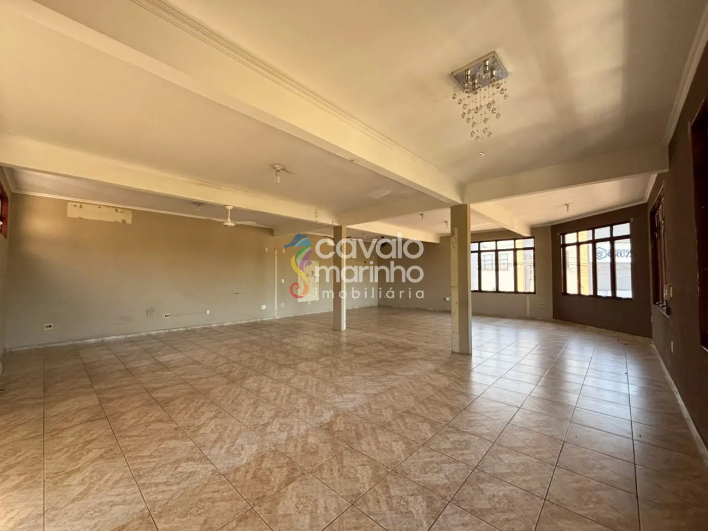 Alugar Comercial / Sala em Ribeir&atilde;o Preto R$ 3.000,00 - Foto 1