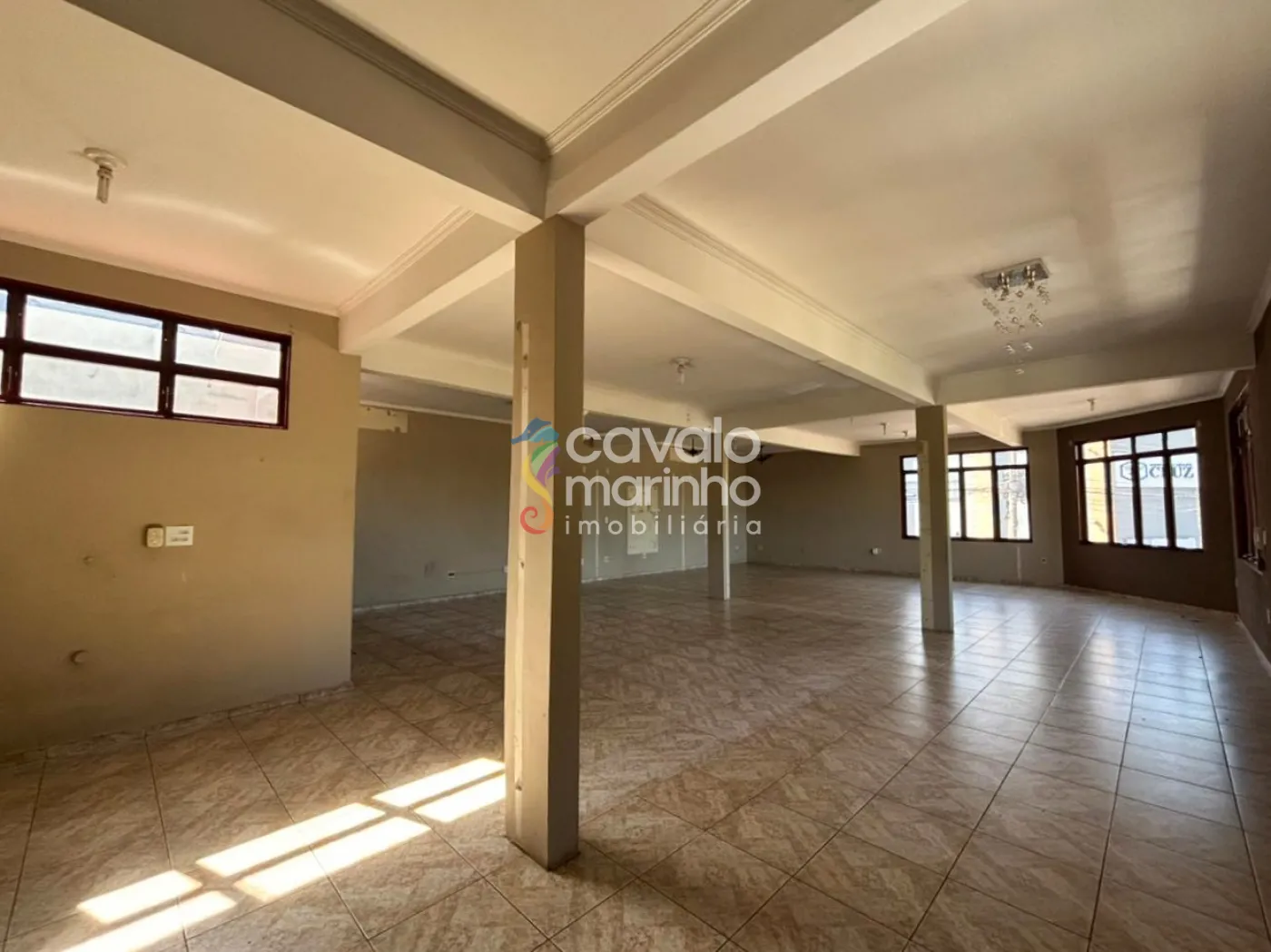 Alugar Comercial / Sala em Ribeir&atilde;o Preto R$ 3.000,00 - Foto 3