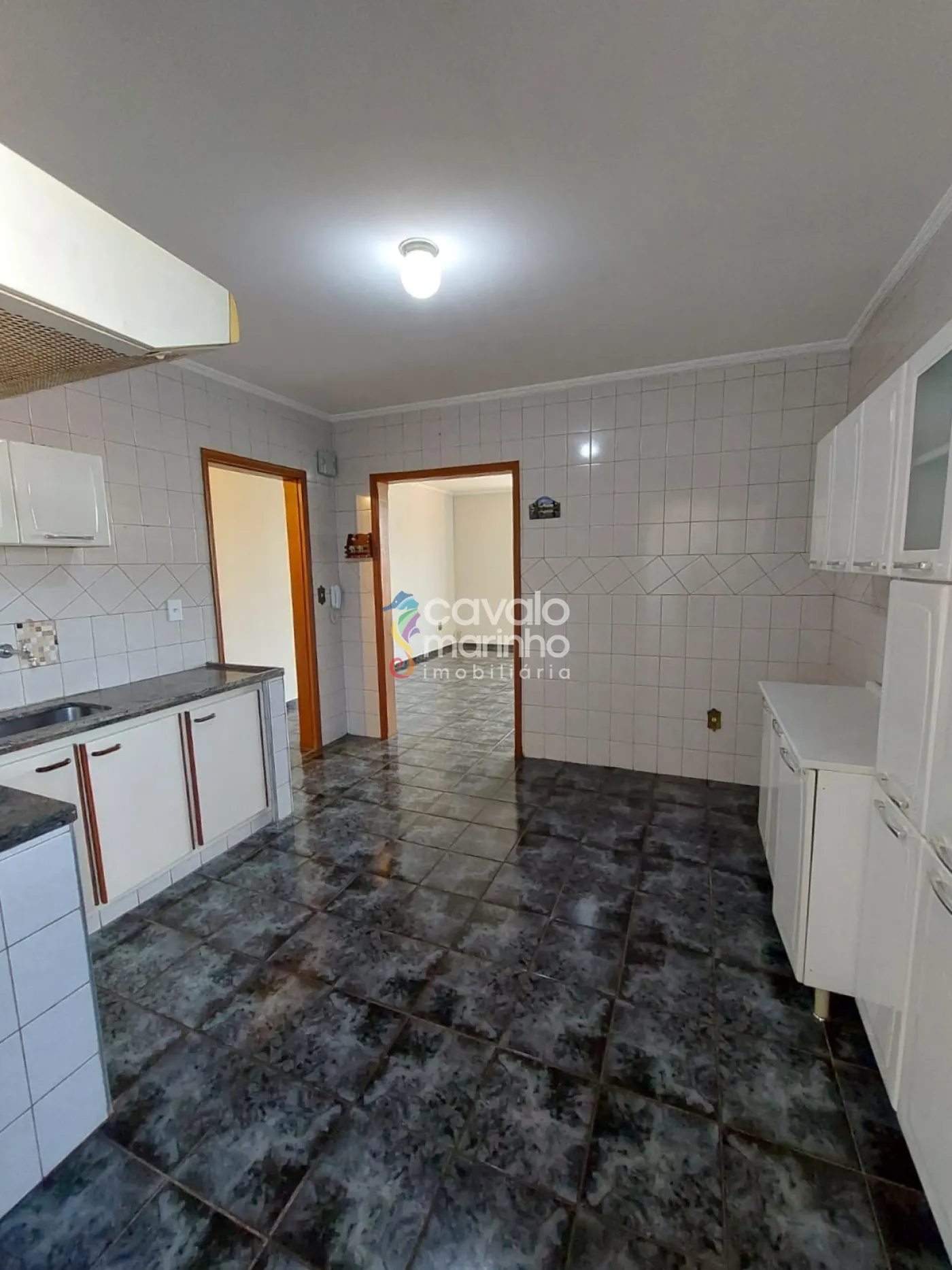 Alugar Apartamento / Padr&atilde;o em Ribeir&atilde;o Preto R$ 1.650,00 - Foto 6