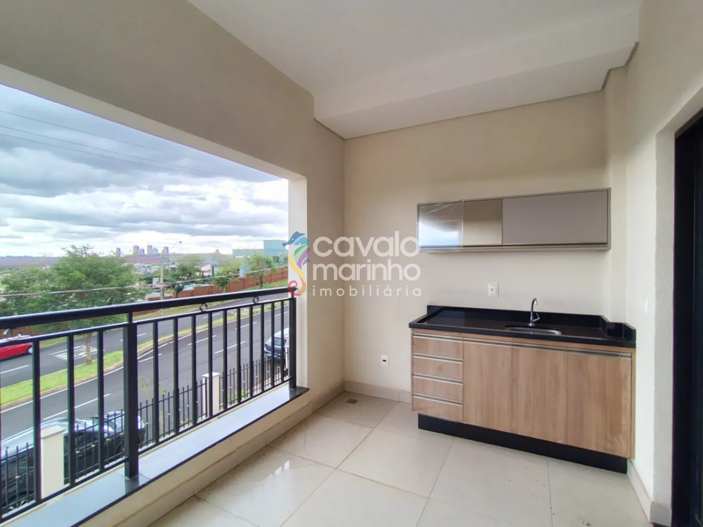 Alugar Apartamento / Padr&atilde;o em Ribeir&atilde;o Preto R$ 3.500,00 - Foto 2