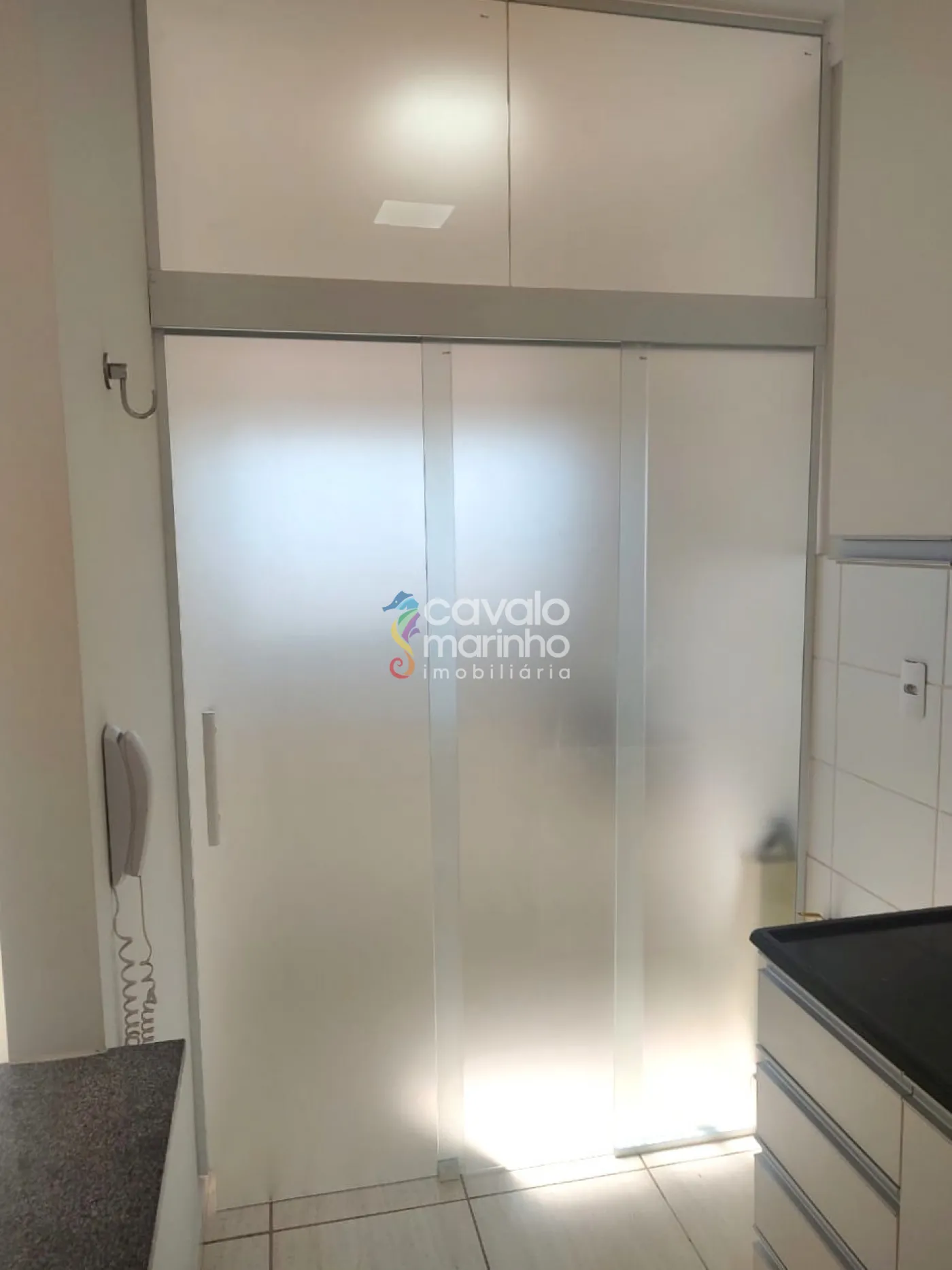 Alugar Apartamento / Padr&atilde;o em Ribeir&atilde;o Preto R$ 1.300,00 - Foto 10