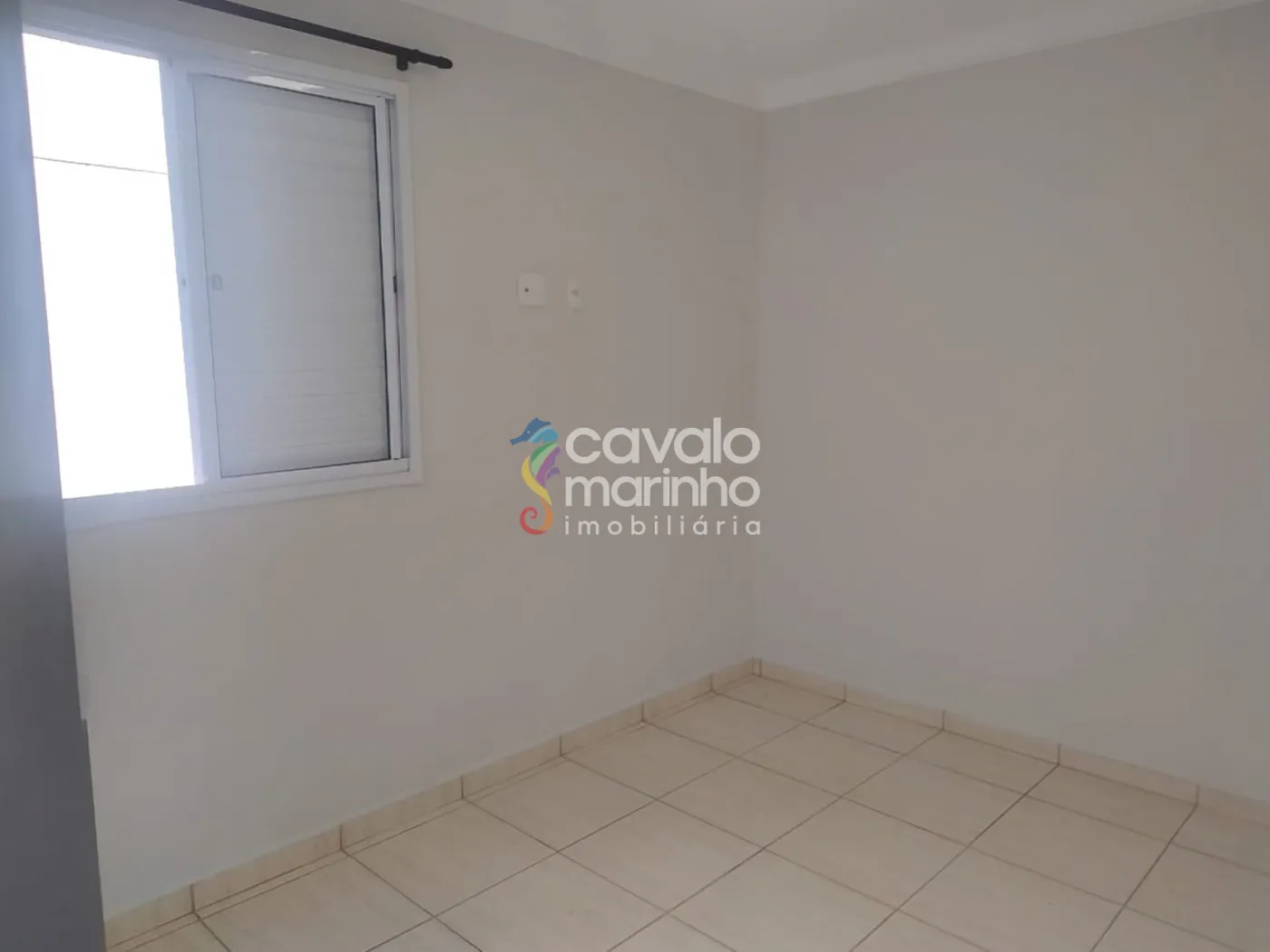 Alugar Apartamento / Padr&atilde;o em Ribeir&atilde;o Preto R$ 1.300,00 - Foto 3