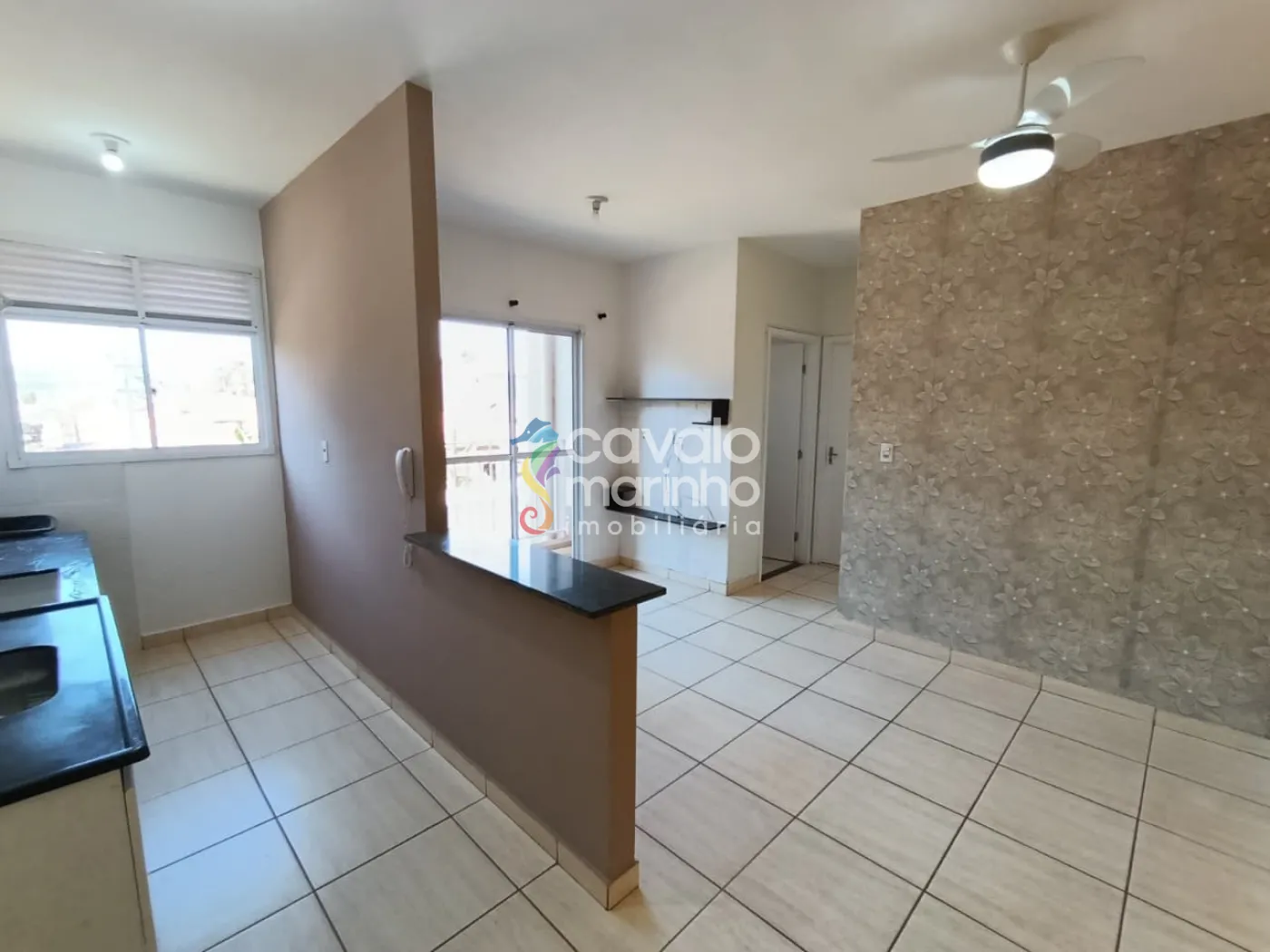 Alugar Apartamento / Padr&atilde;o em Ribeir&atilde;o Preto R$ 1.300,00 - Foto 1