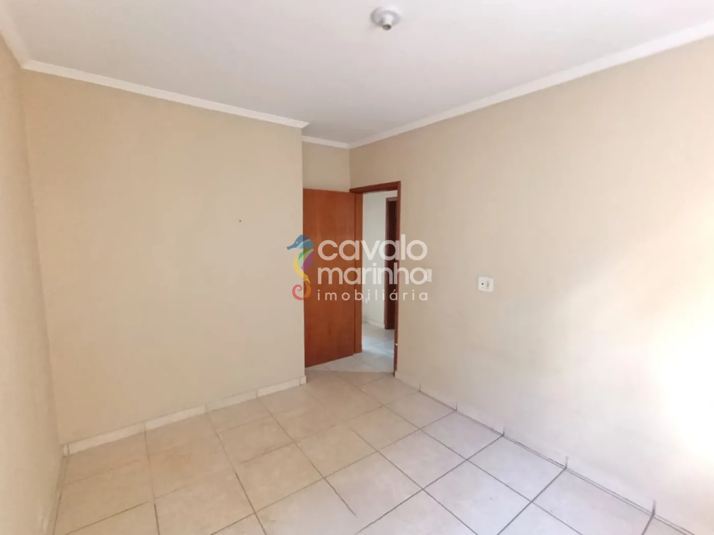 Alugar Casa / Condom&iacute;nio em Ribeir&atilde;o Preto R$ 1.100,00 - Foto 6