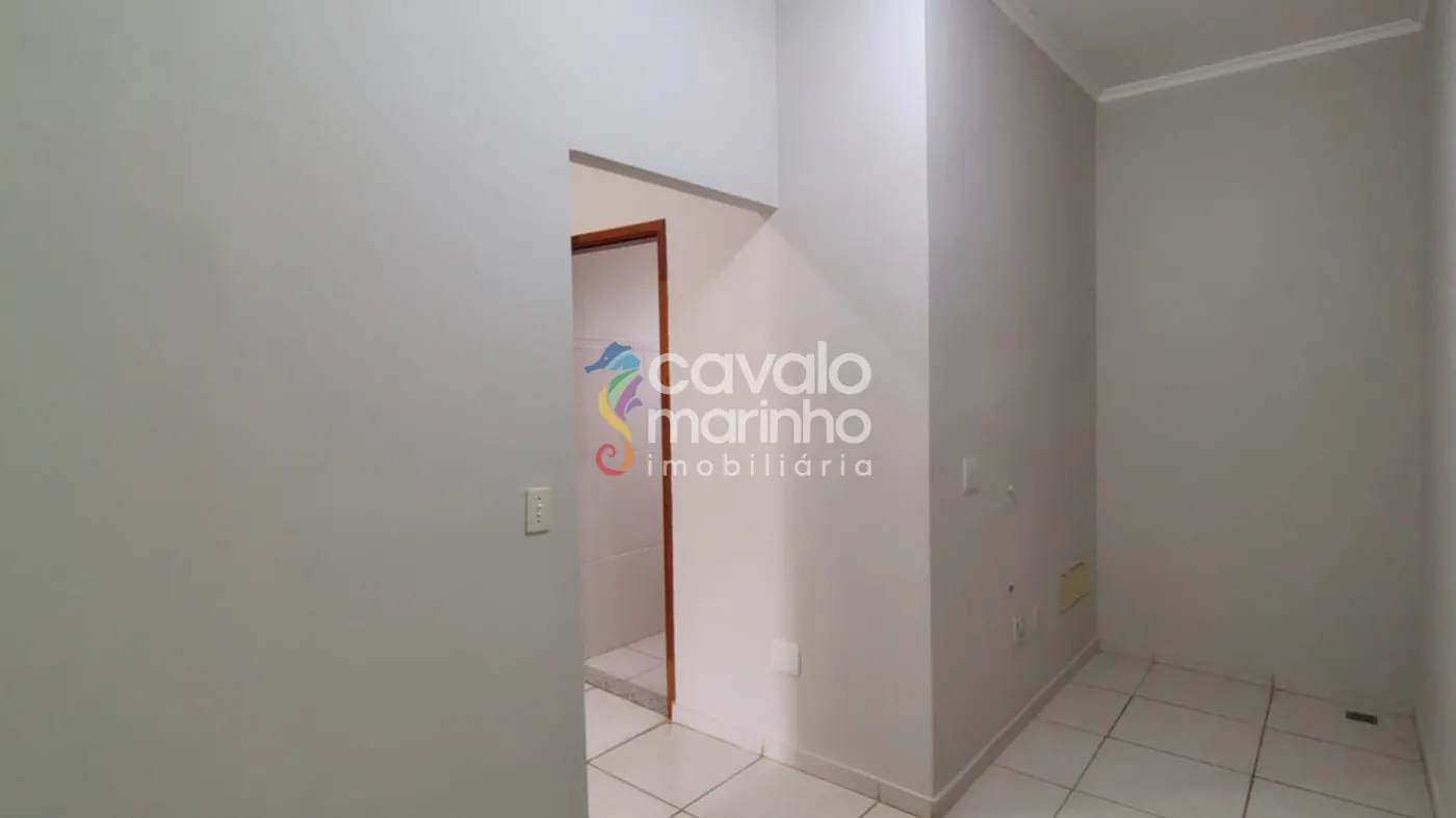 Alugar Comercial / Sala em Ribeir&atilde;o Preto R$ 1.400,00 - Foto 3