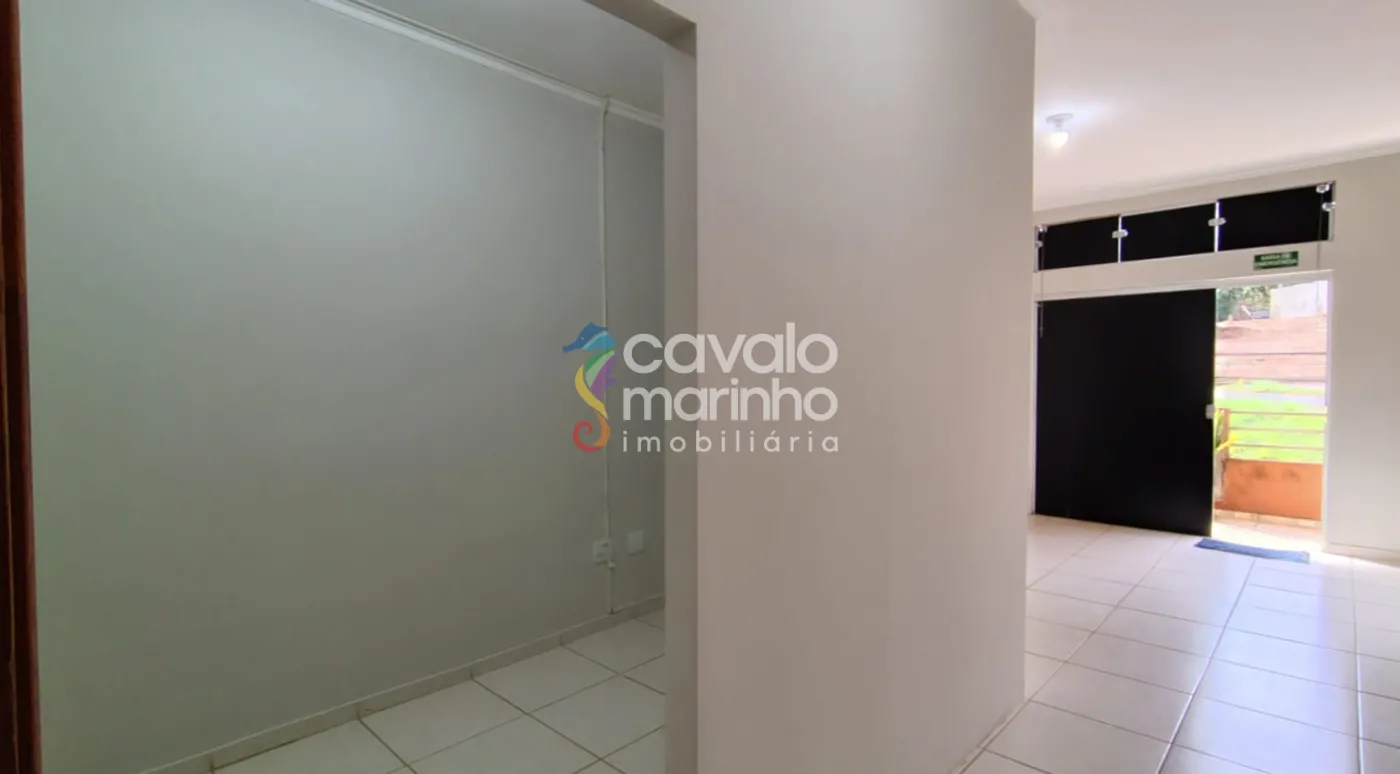 Alugar Comercial / Sala em Ribeir&atilde;o Preto R$ 1.400,00 - Foto 2