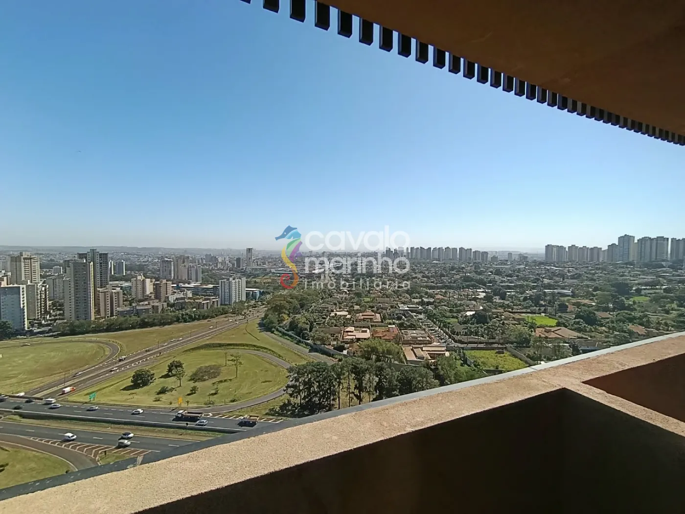Alugar Comercial / Sala em Ribeir&atilde;o Preto R$ 3.200,00 - Foto 2