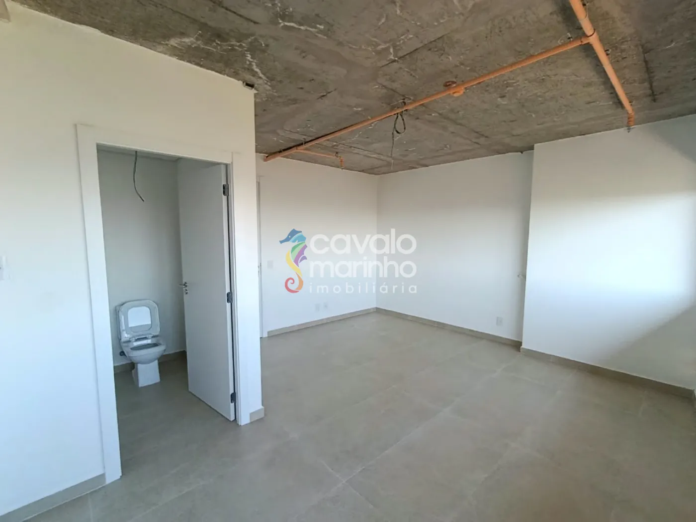 Alugar Comercial / Sala em Ribeir&atilde;o Preto R$ 3.200,00 - Foto 4