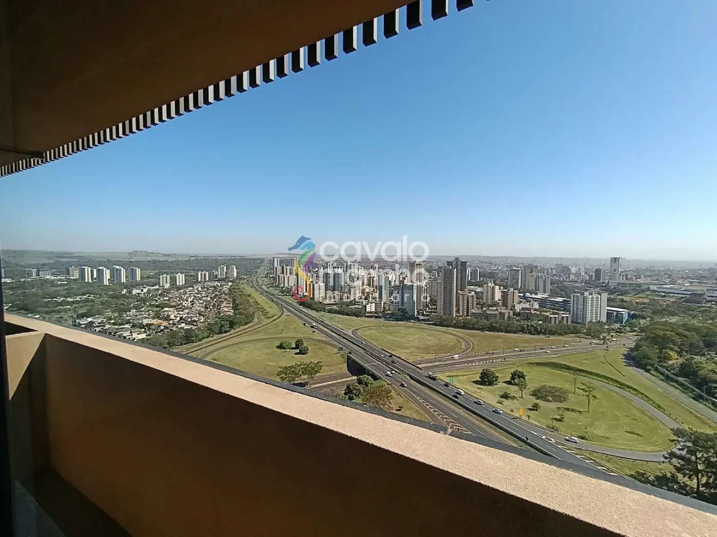 Alugar Comercial / Sala em Ribeir&atilde;o Preto R$ 3.200,00 - Foto 3