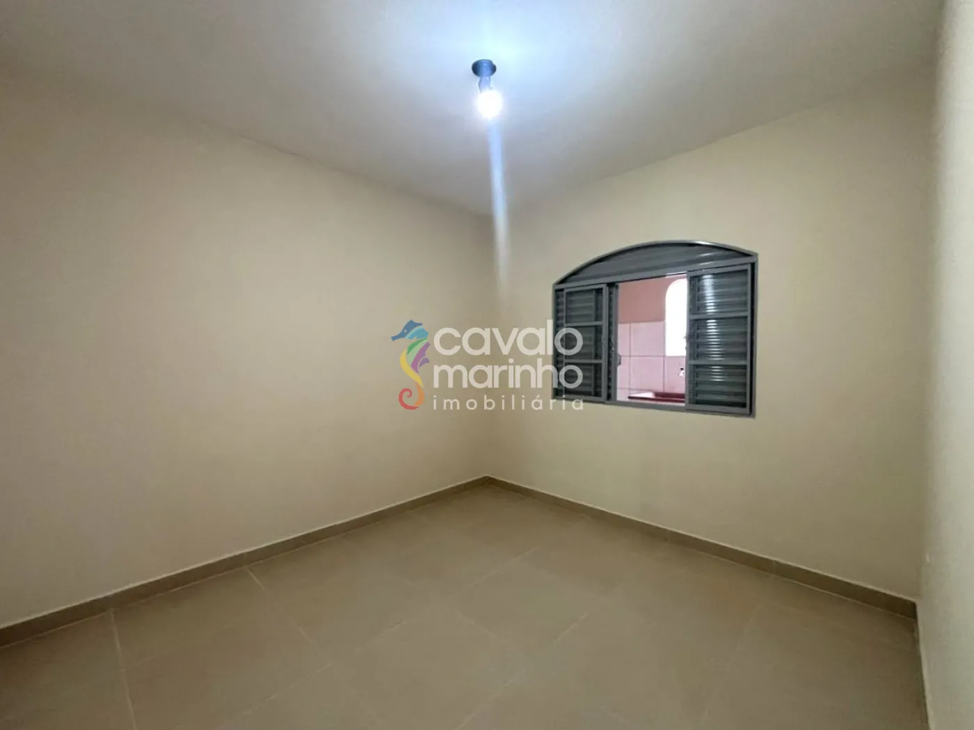 Alugar Casa / Casa em Ribeir&atilde;o Preto R$ 2.000,00 - Foto 3