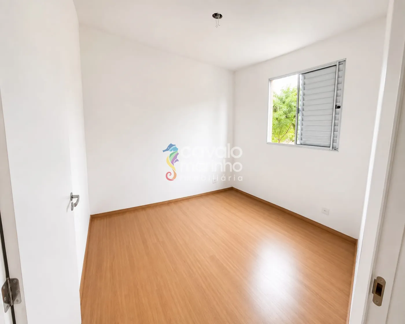 Comprar Apartamento / Padr&atilde;o em Ribeir&atilde;o Preto R$ 195.000,00 - Foto 2