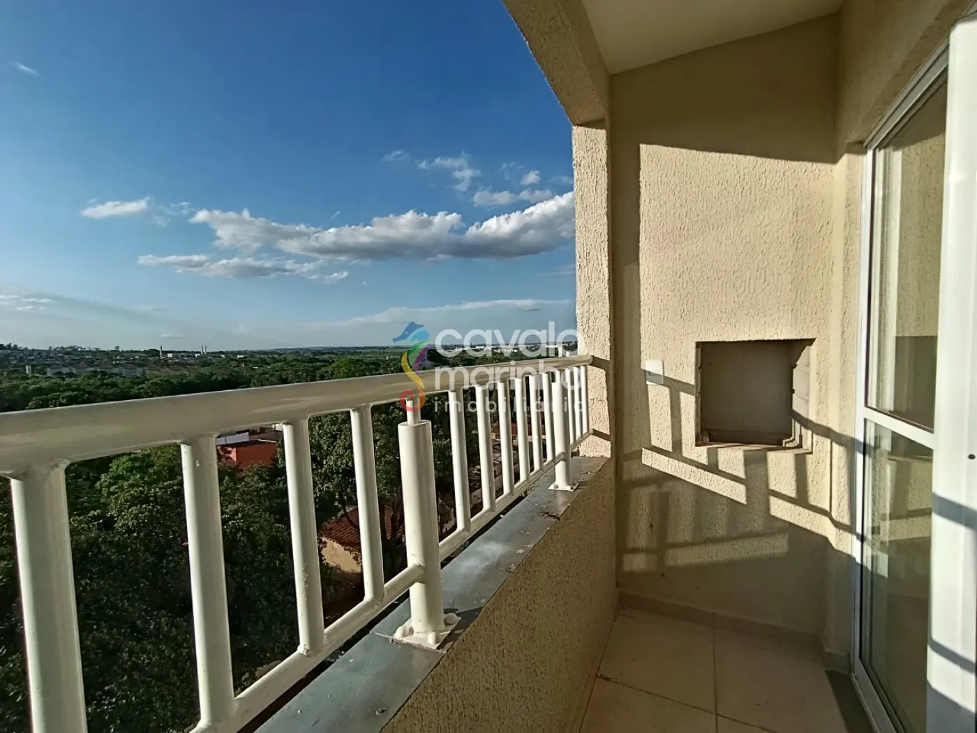 Alugar Apartamento / Padr&atilde;o em Ribeir&atilde;o Preto R$ 1.000,00 - Foto 2