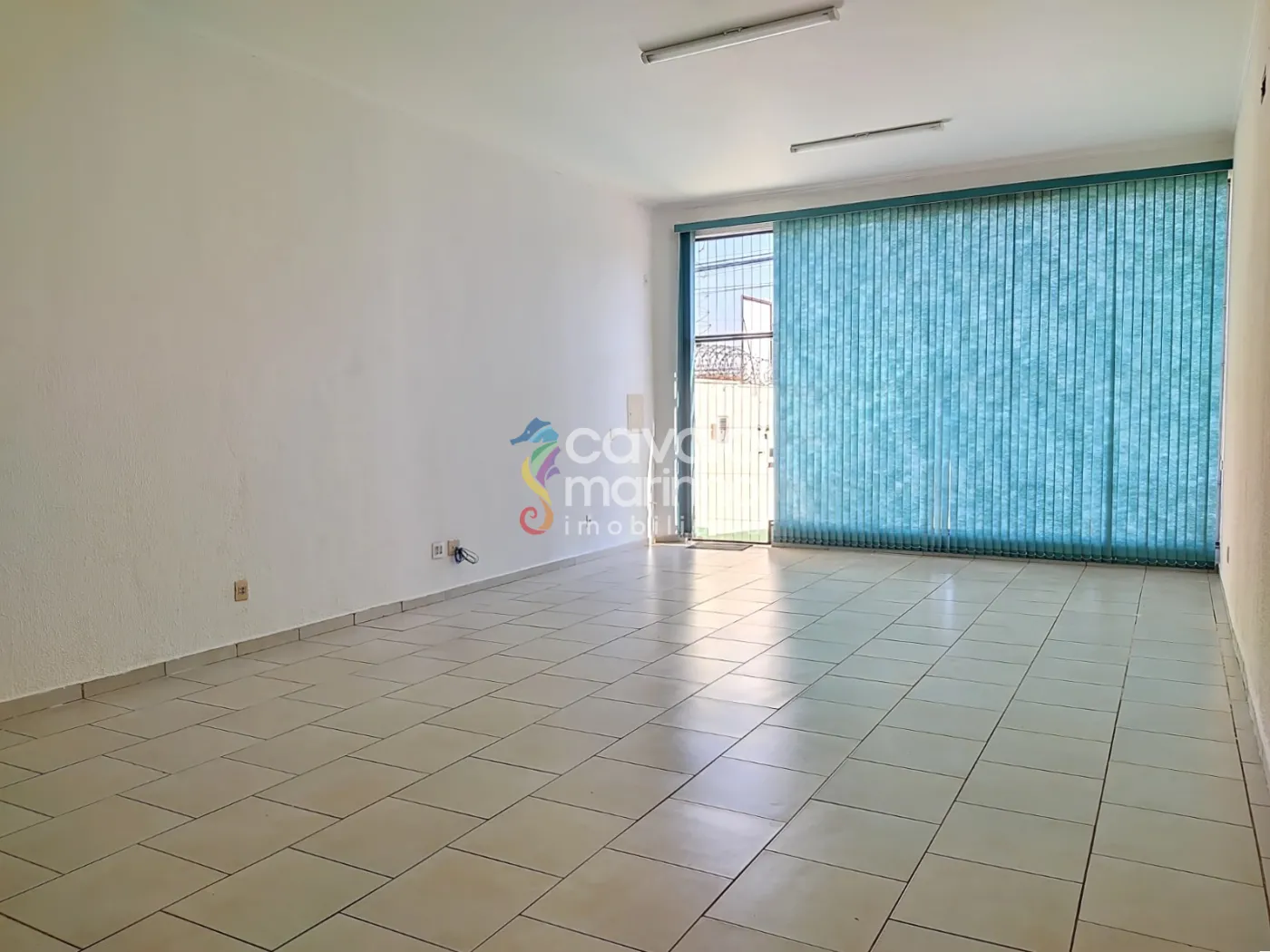 Alugar Comercial / Ponto Comercial em Ribeir&atilde;o Preto R$ 3.000,00 - Foto 2