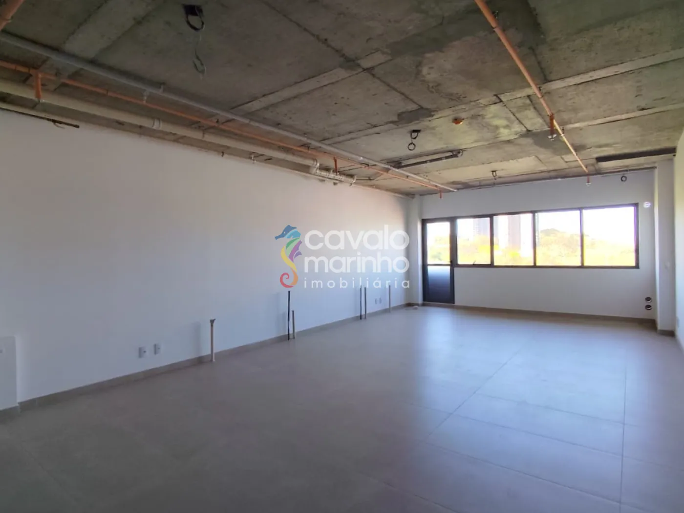 Alugar Comercial / Sala em Ribeir&atilde;o Preto R$ 6.000,00 - Foto 6