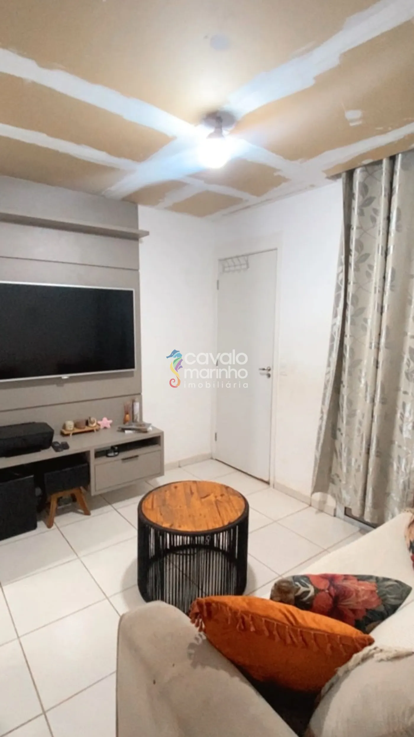 Comprar Apartamento / Padr&atilde;o em Ribeir&atilde;o Preto R$ 255.000,00 - Foto 2