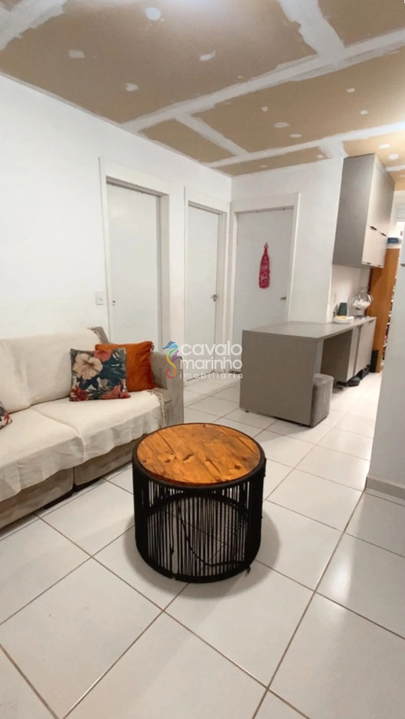 Comprar Apartamento / Padr&atilde;o em Ribeir&atilde;o Preto R$ 255.000,00 - Foto 1