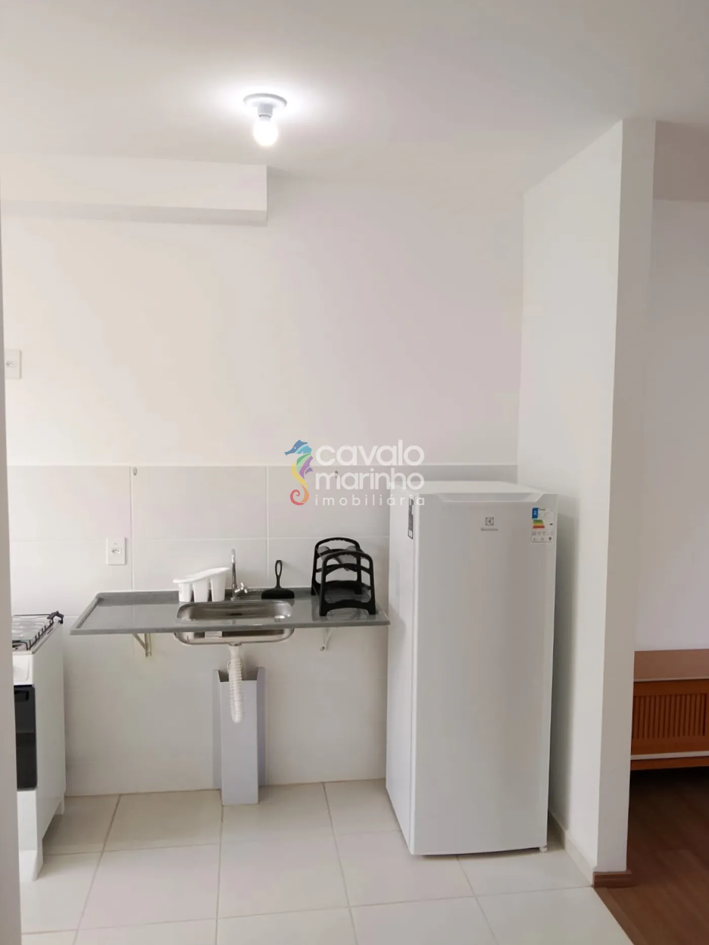 Alugar Apartamento / Padr&atilde;o em Ribeir&atilde;o Preto R$ 1.180,00 - Foto 7
