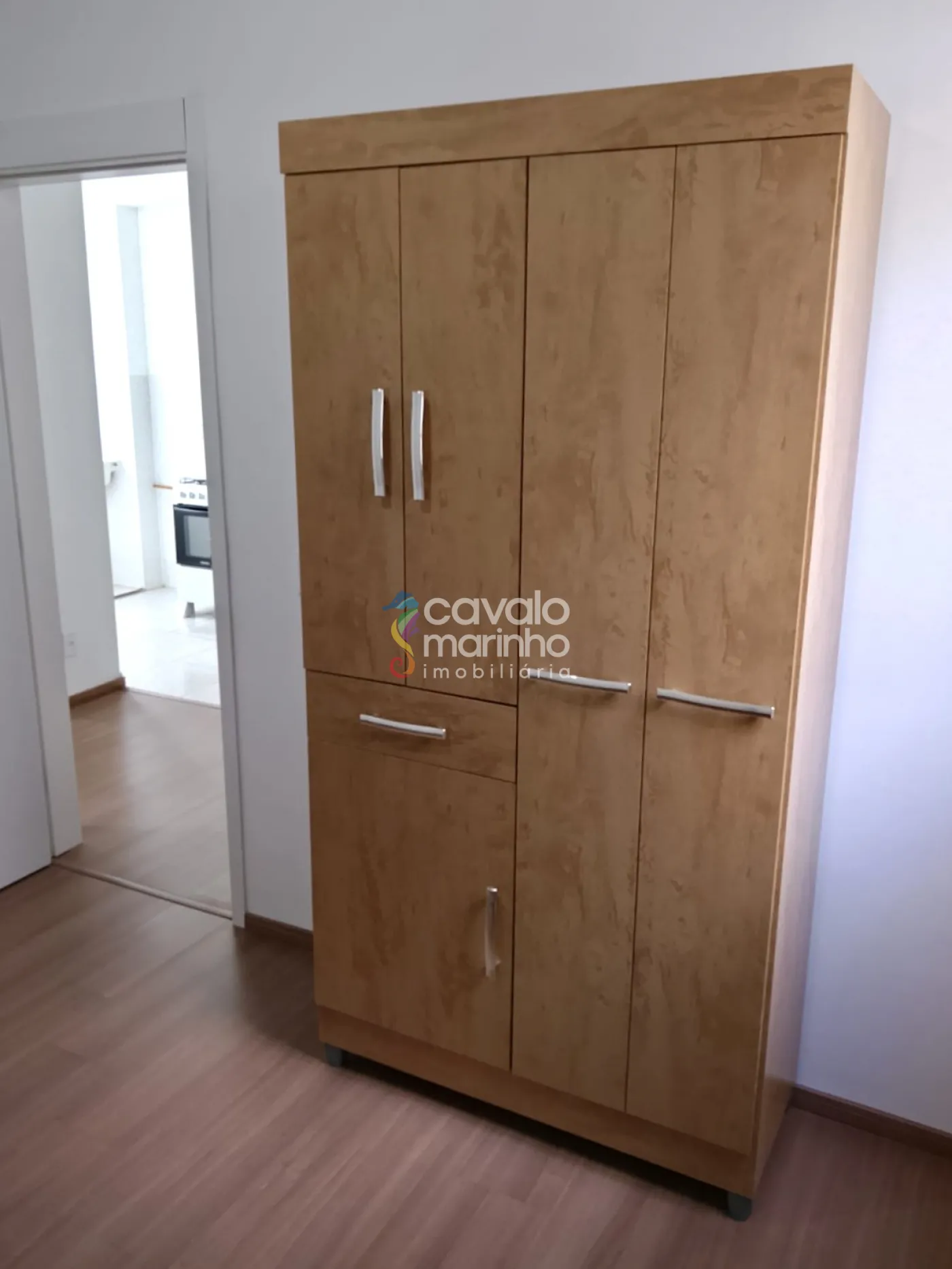 Alugar Apartamento / Padr&atilde;o em Ribeir&atilde;o Preto R$ 1.180,00 - Foto 3