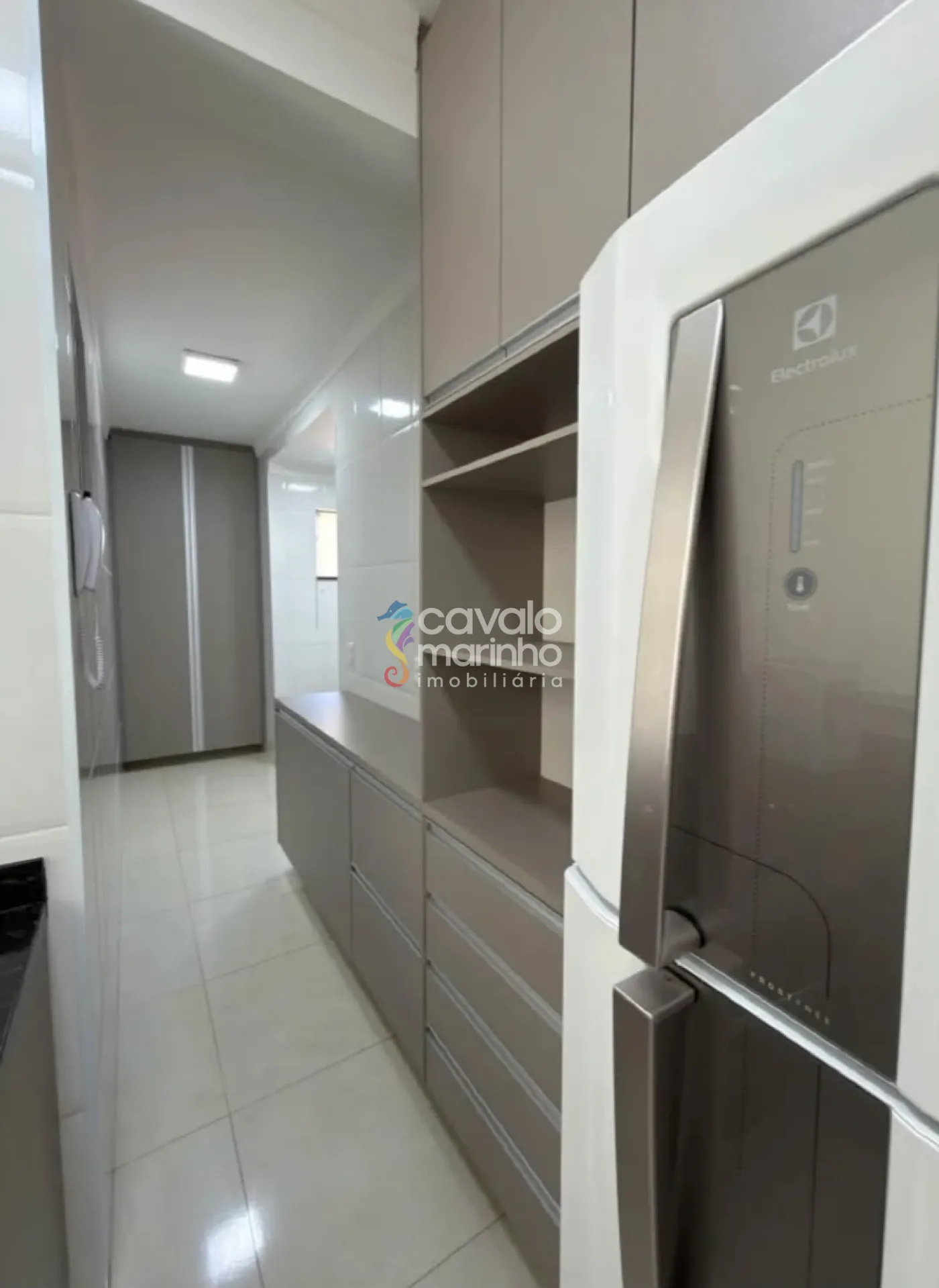 Alugar Apartamento / Padr&atilde;o em Ribeir&atilde;o Preto R$ 2.400,00 - Foto 13