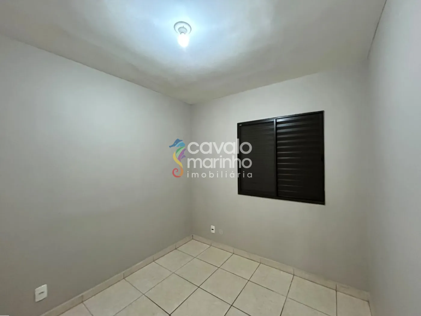Alugar Apartamento / Padr&atilde;o em Ribeir&atilde;o Preto R$ 1.100,00 - Foto 7