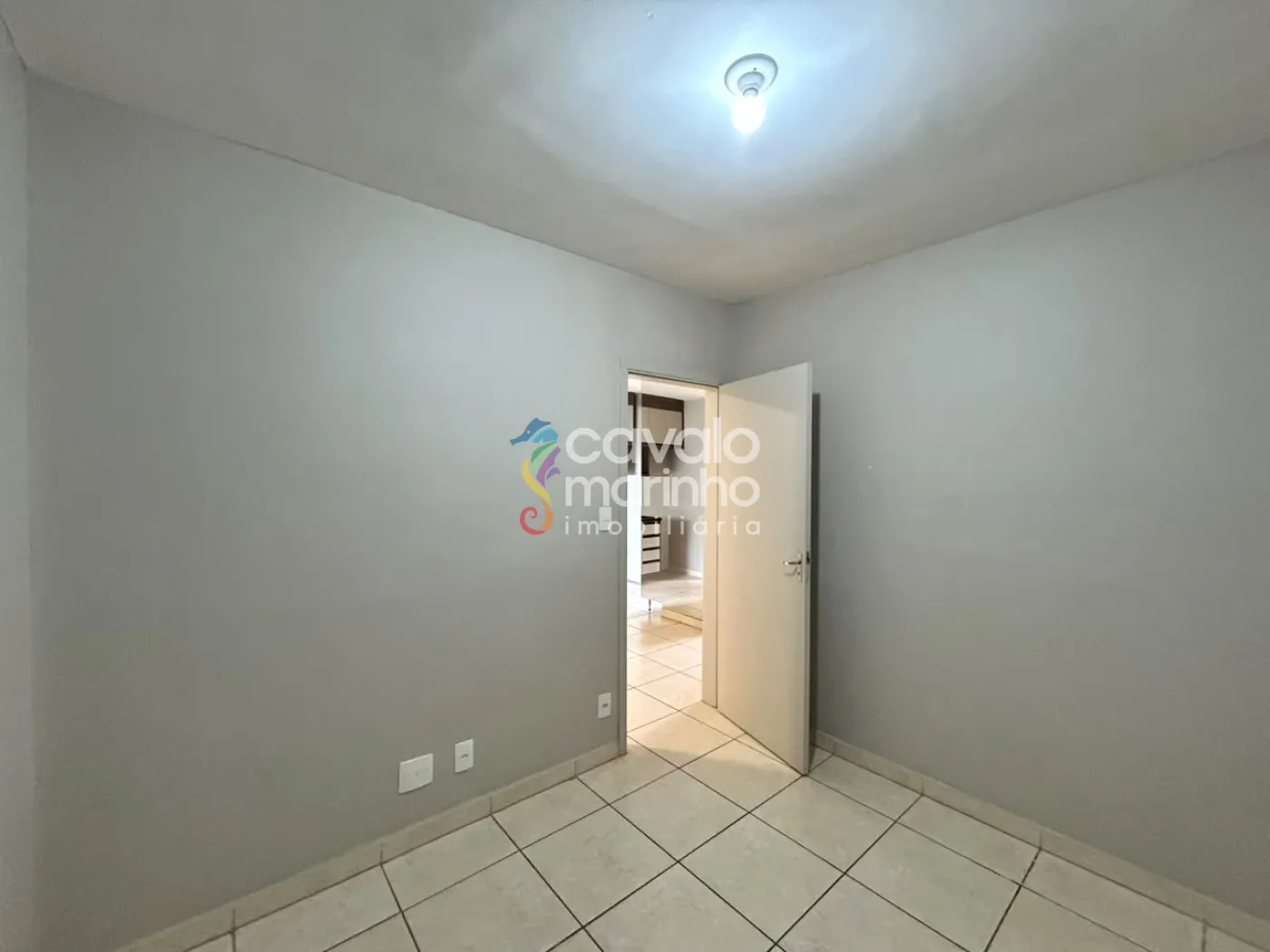 Alugar Apartamento / Padr&atilde;o em Ribeir&atilde;o Preto R$ 1.100,00 - Foto 6