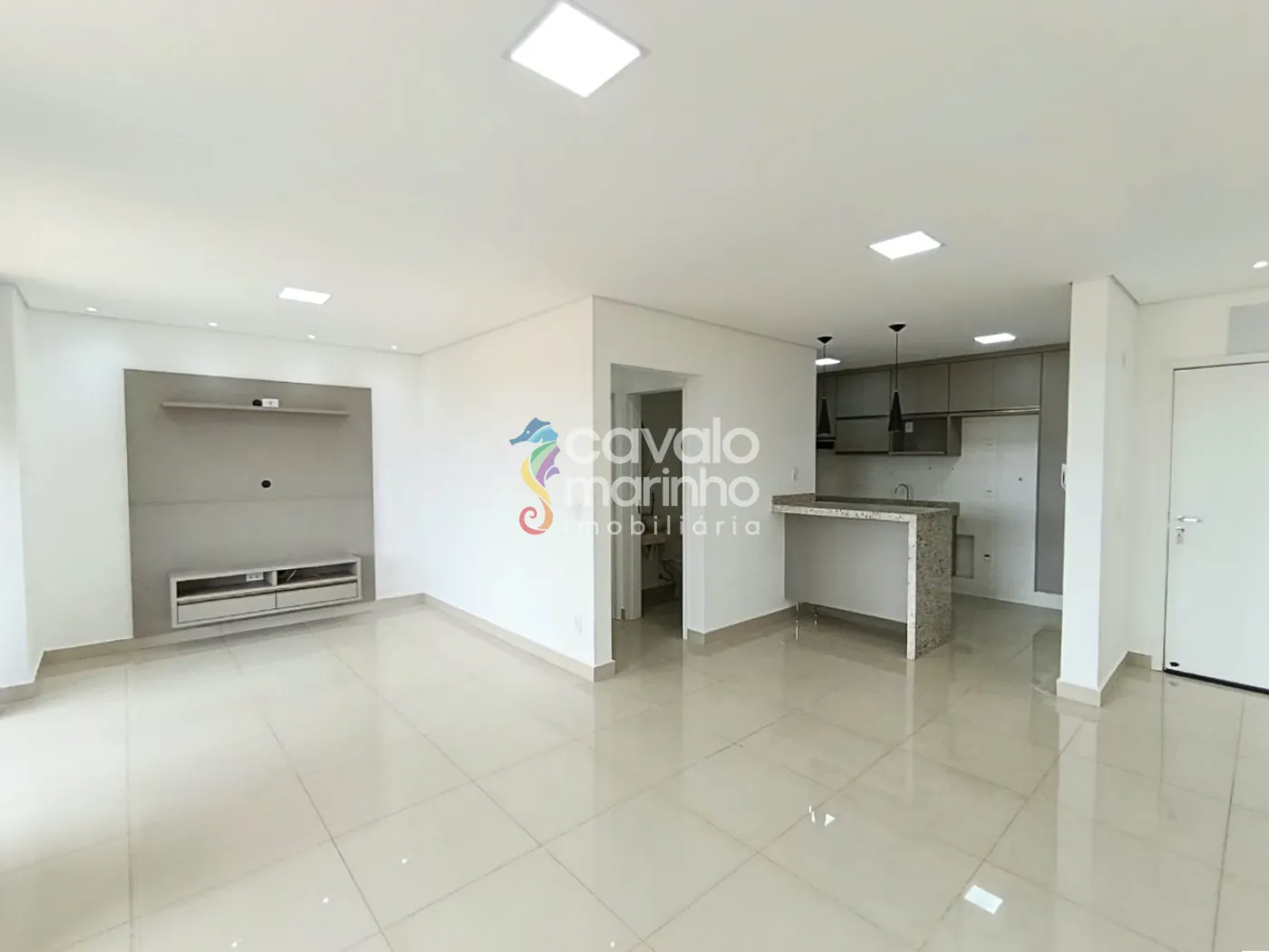 Alugar Apartamento / Padr&atilde;o em Ribeir&atilde;o Preto R$ 3.100,00 - Foto 1