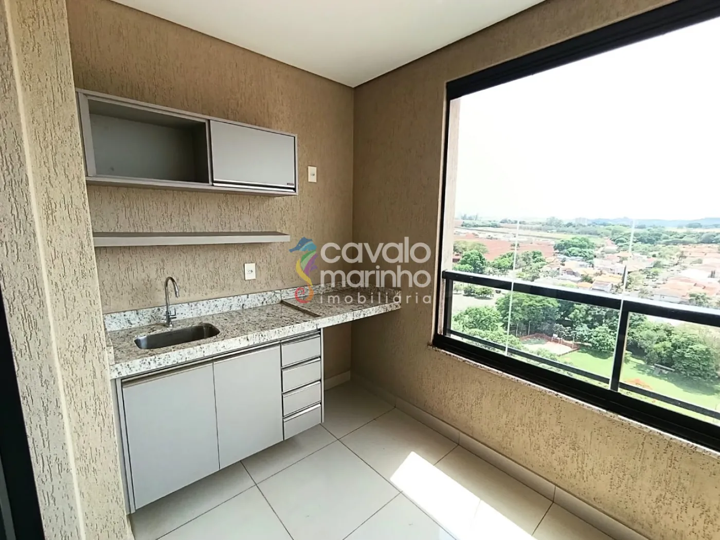 Alugar Apartamento / Padr&atilde;o em Ribeir&atilde;o Preto R$ 3.100,00 - Foto 2