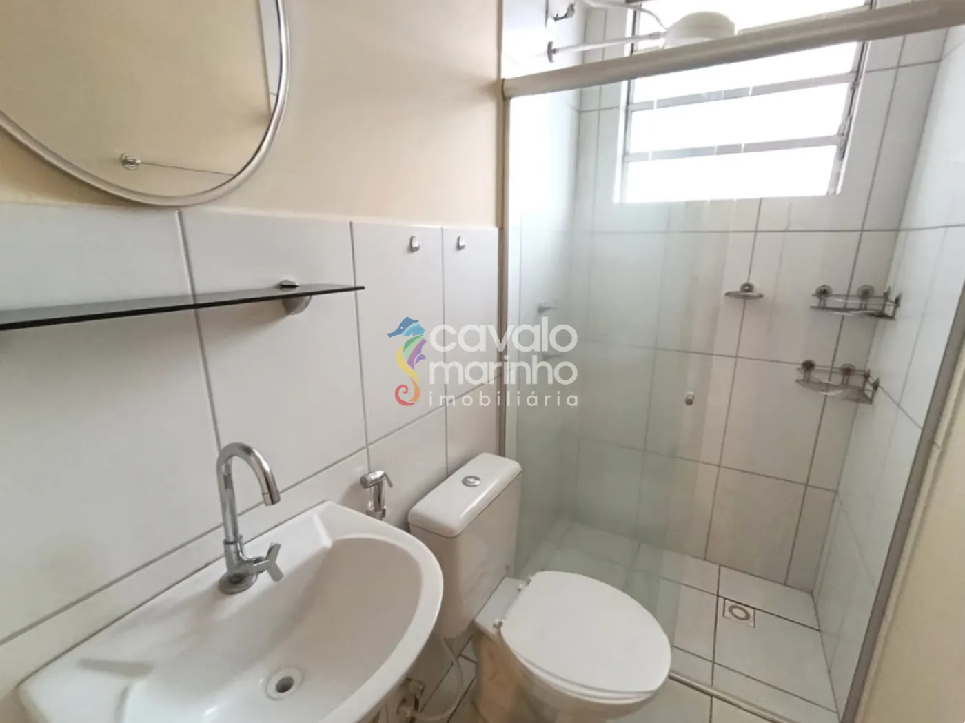 Alugar Apartamento / Padr&atilde;o em Ribeir&atilde;o Preto R$ 1.400,00 - Foto 4