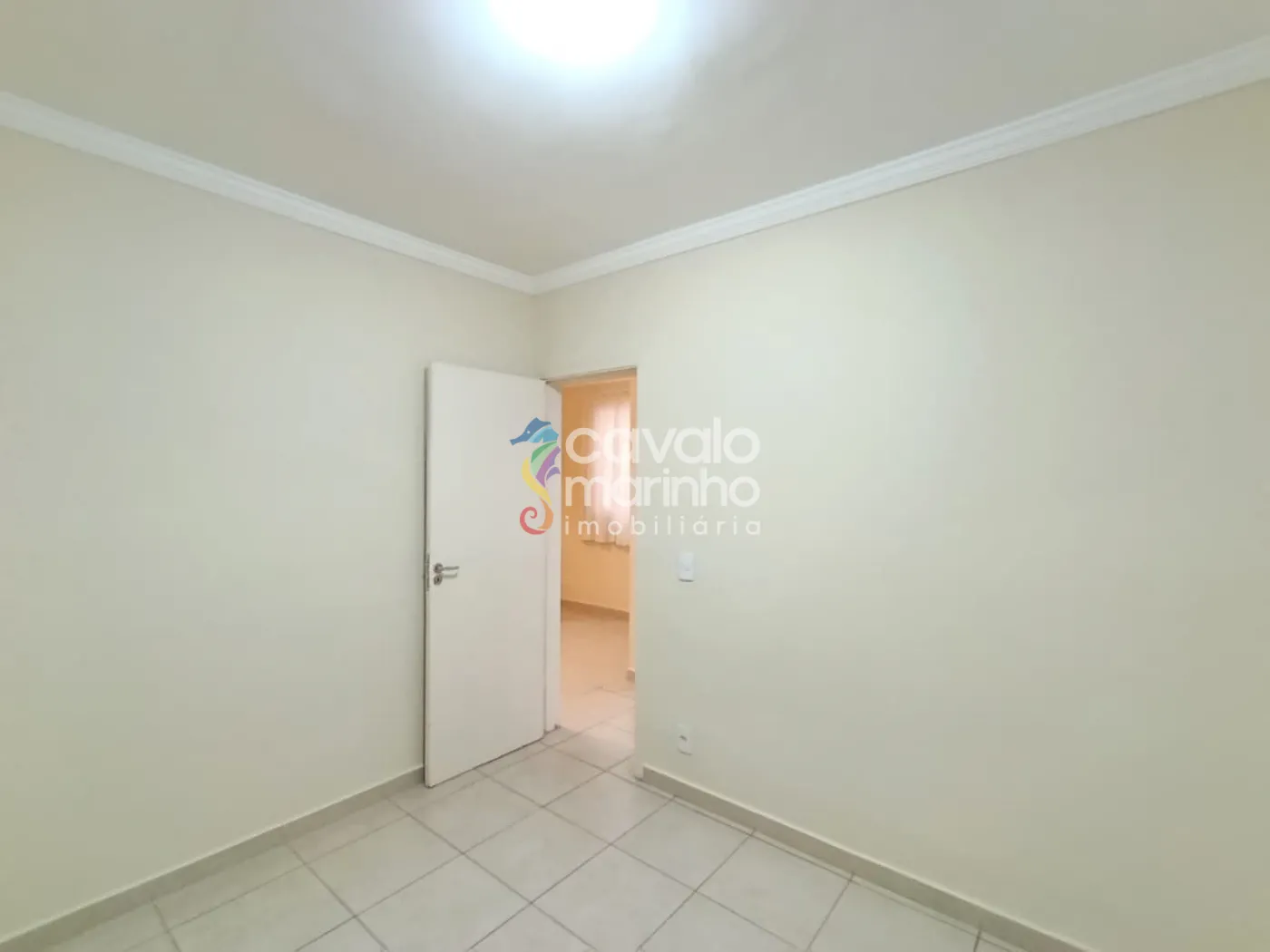 Alugar Apartamento / Padr&atilde;o em Ribeir&atilde;o Preto R$ 1.400,00 - Foto 3