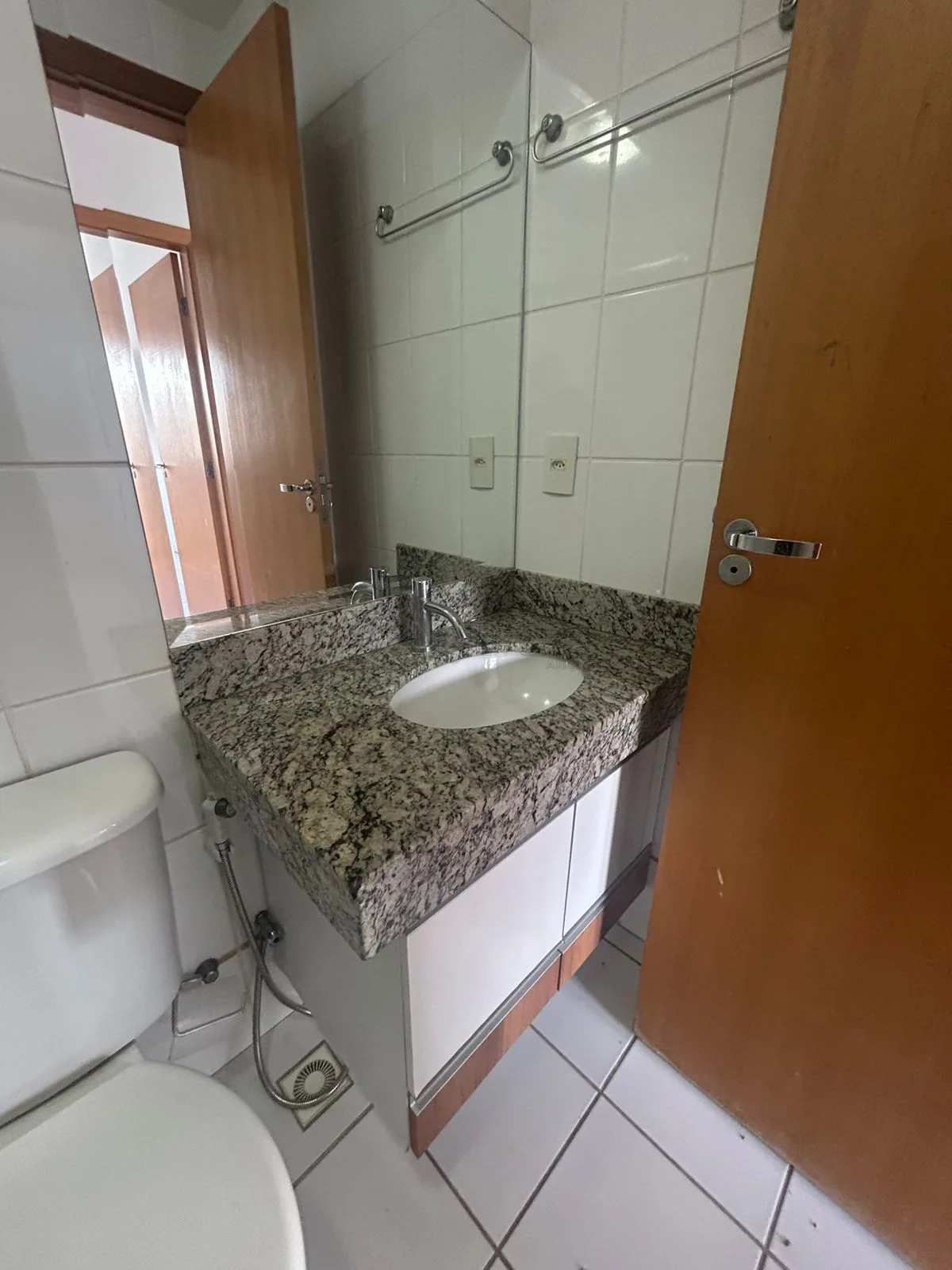 Comprar Apartamento / Padr&atilde;o em Goi&acirc;nia R$ 450.000,00 - Foto 14